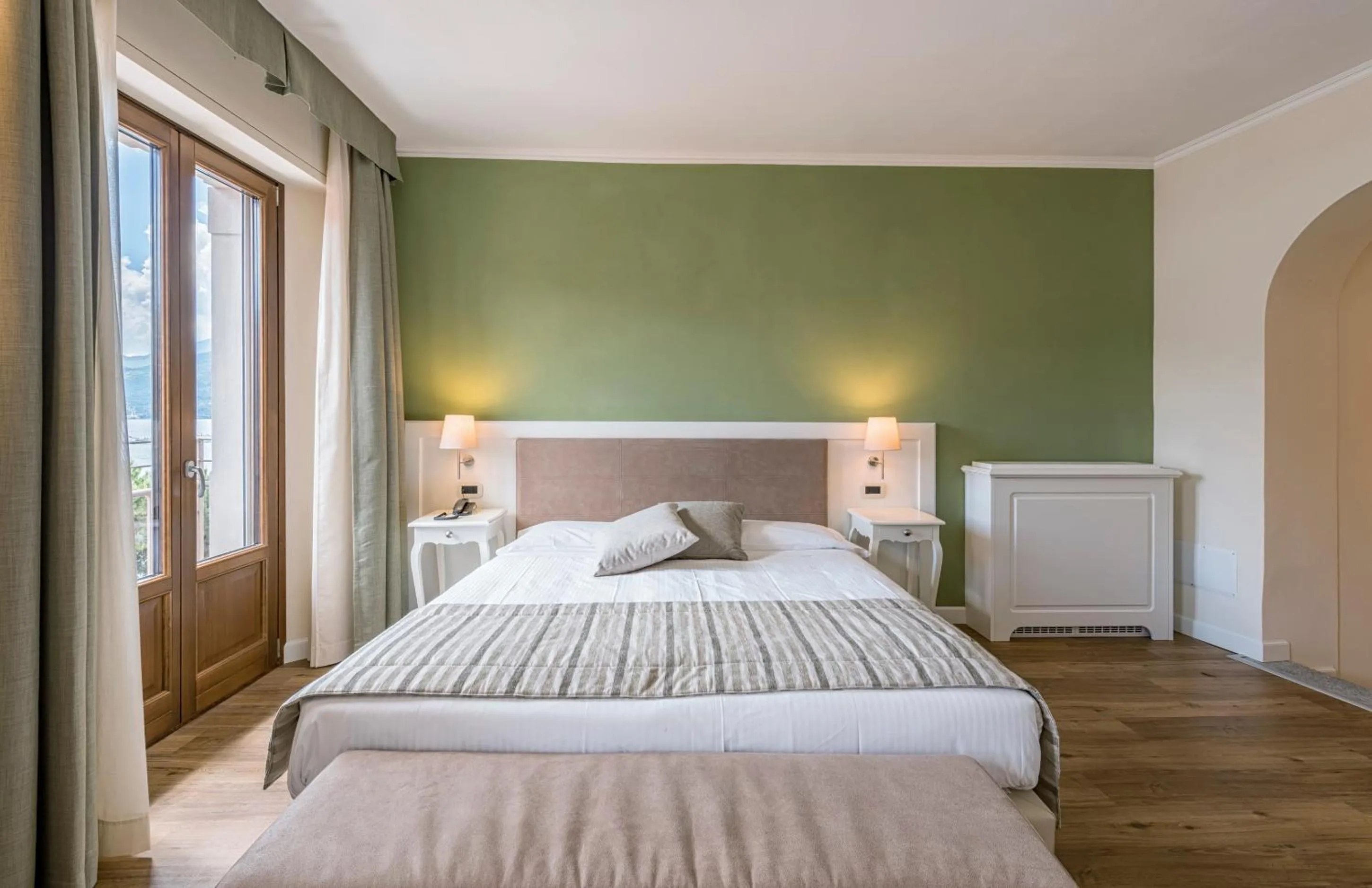 Photo of the whole room, Bed in Hotel Garni Corona