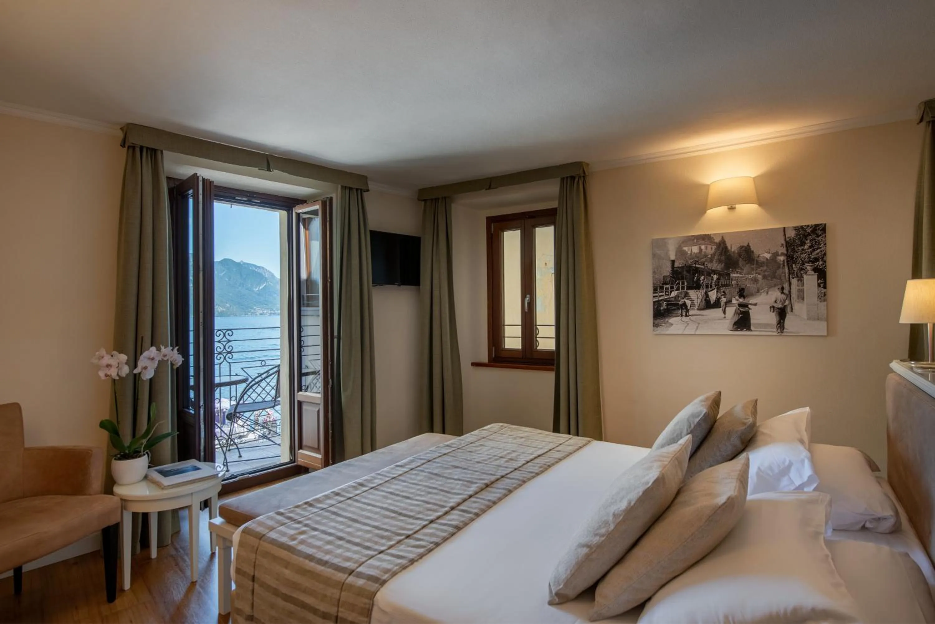 Bed in Hotel Garni Corona