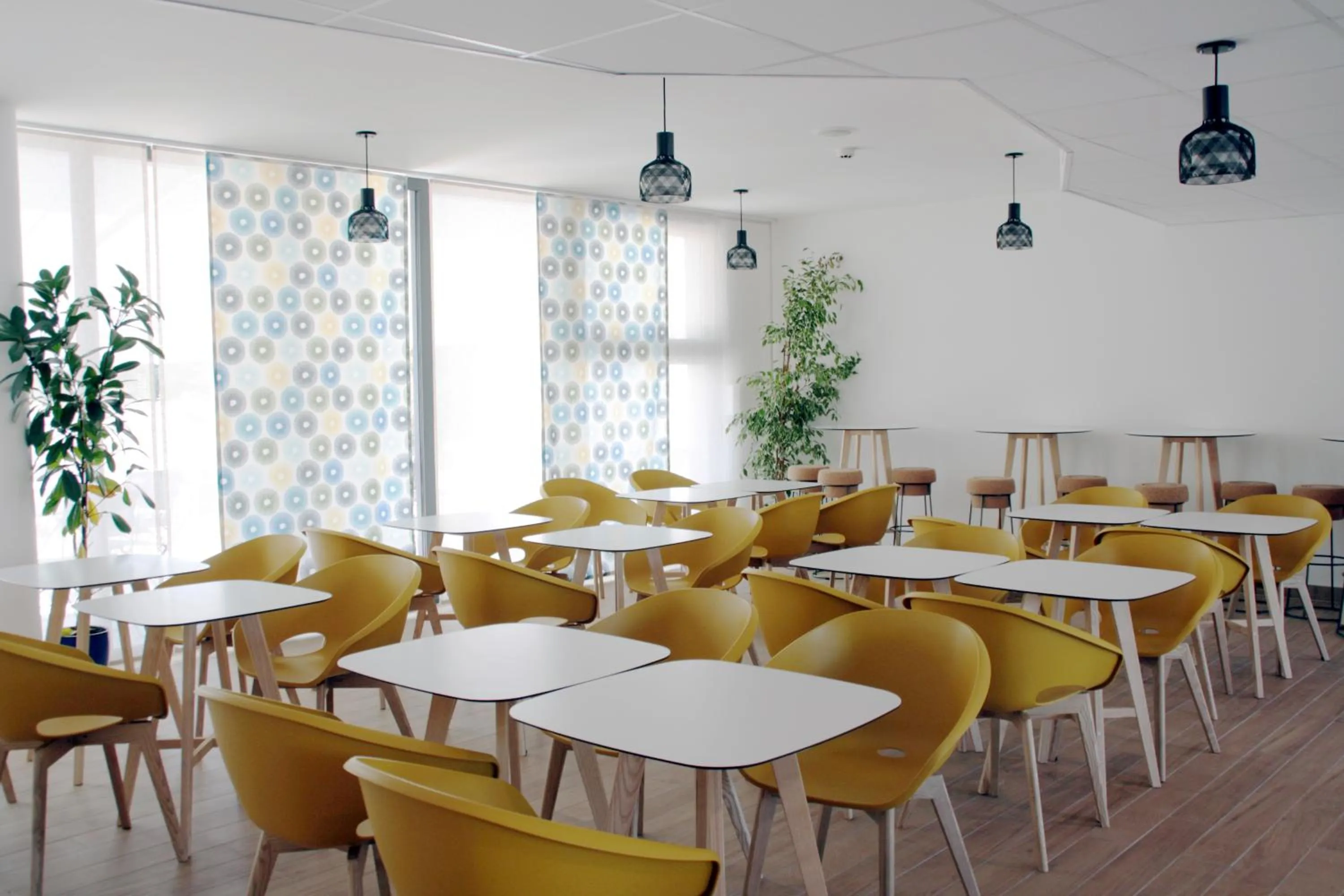 Dining area in Résidence Vacances Bleues Les Coteaux de Jonzac