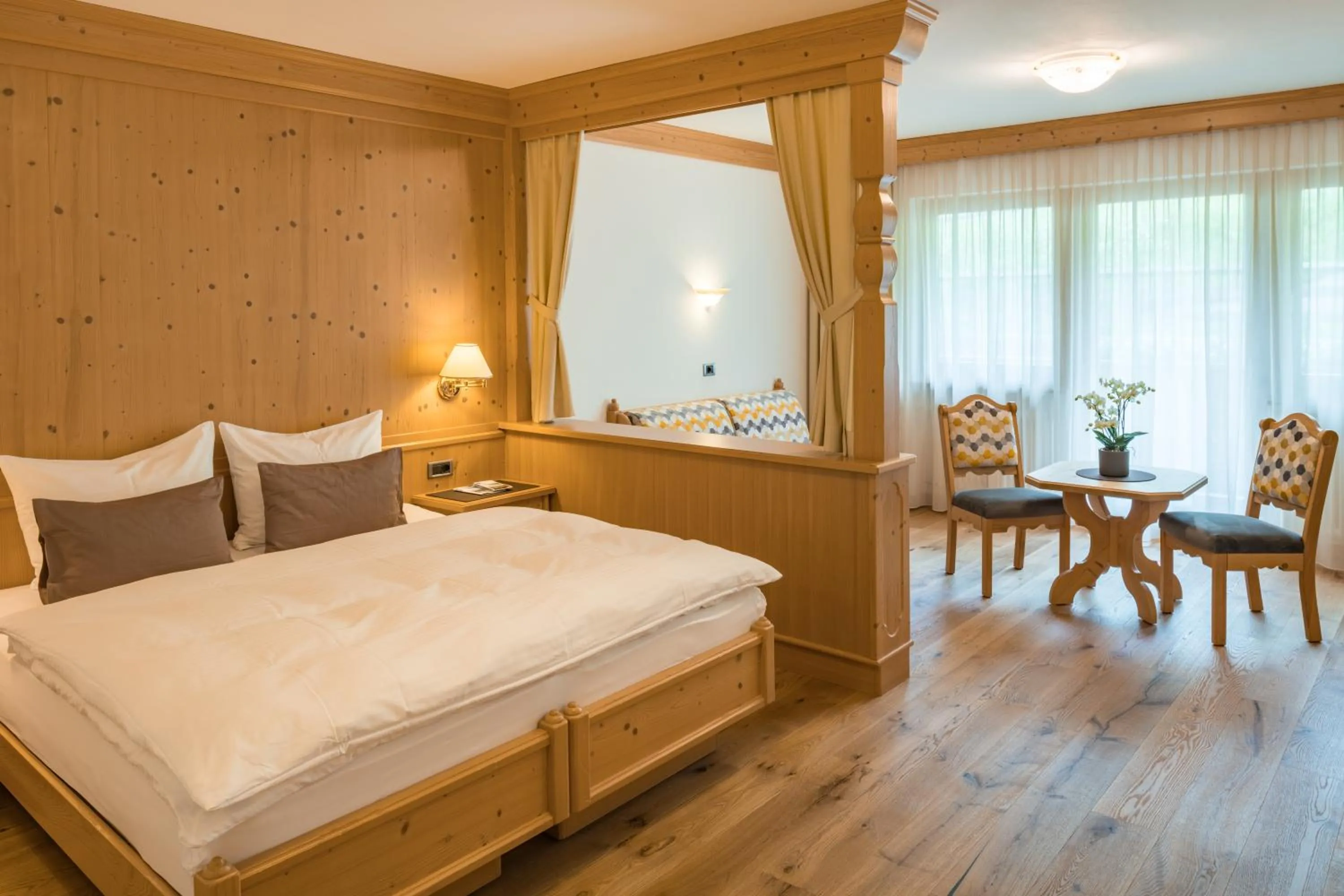 View (from property/room), Bed in Hotel Christoph