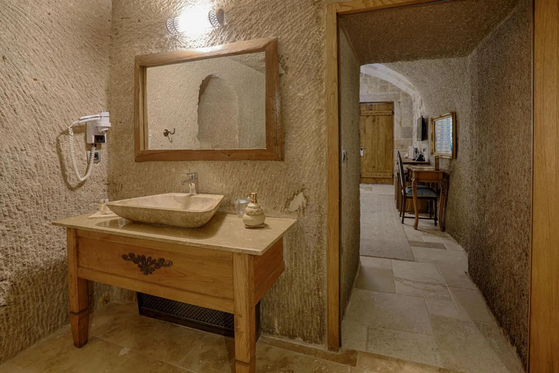 Bathroom in Hera Cave Suites