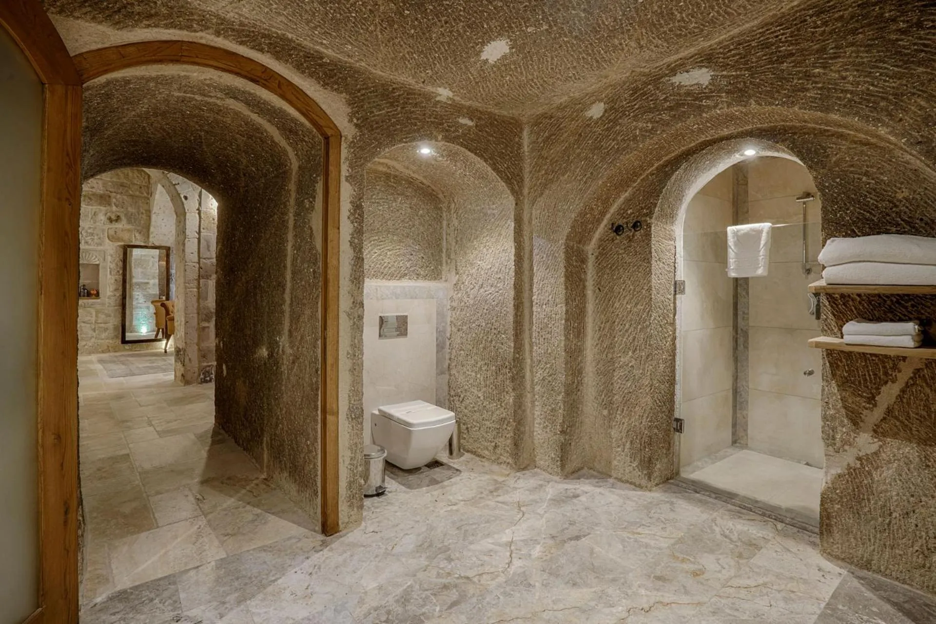 Bathroom in Hera Cave Suites