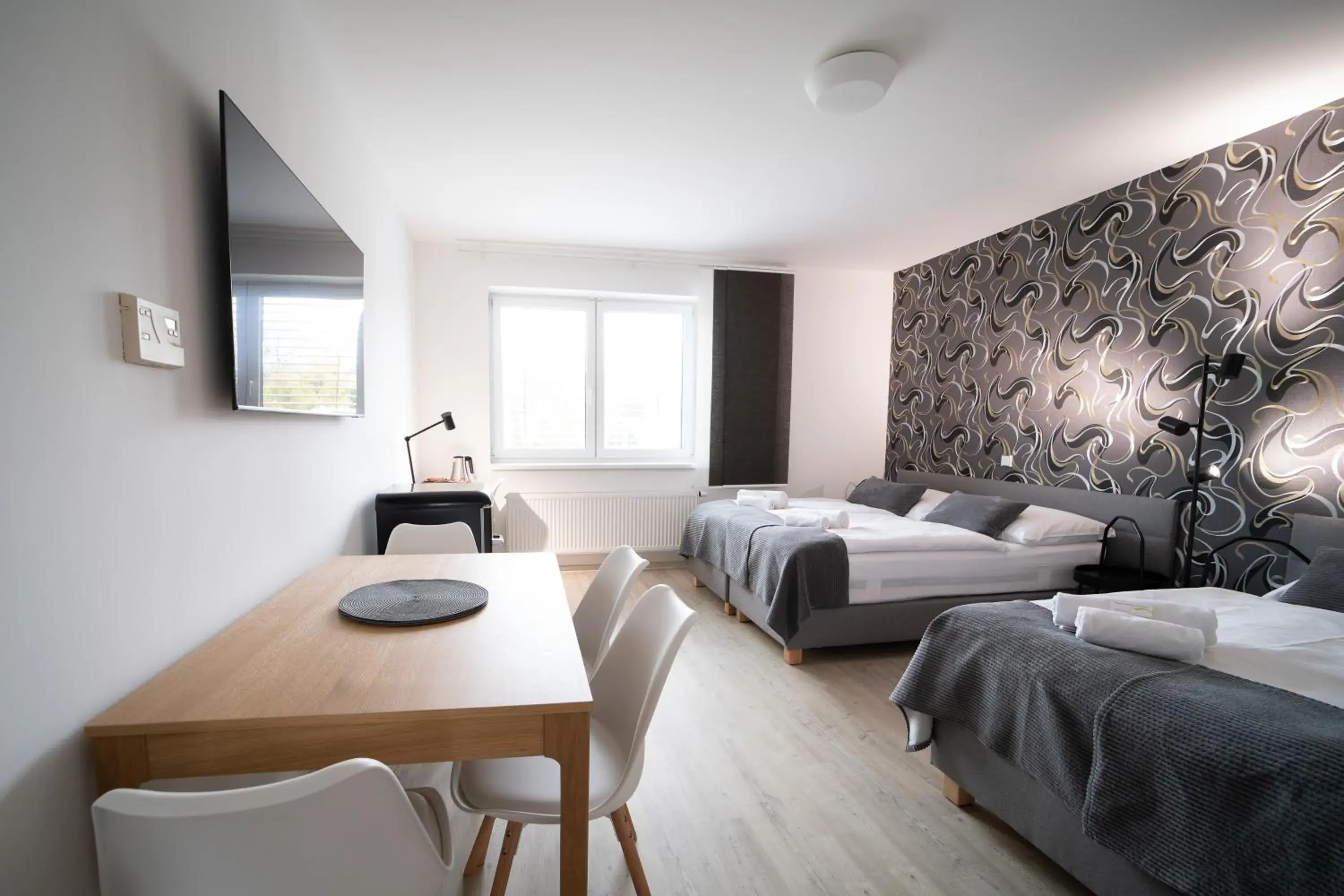 Apartment with Pool View - single occupancy in Garni hotel Svitavy Apartment with Pool View - single occupancy in Garni hotel Svitavy