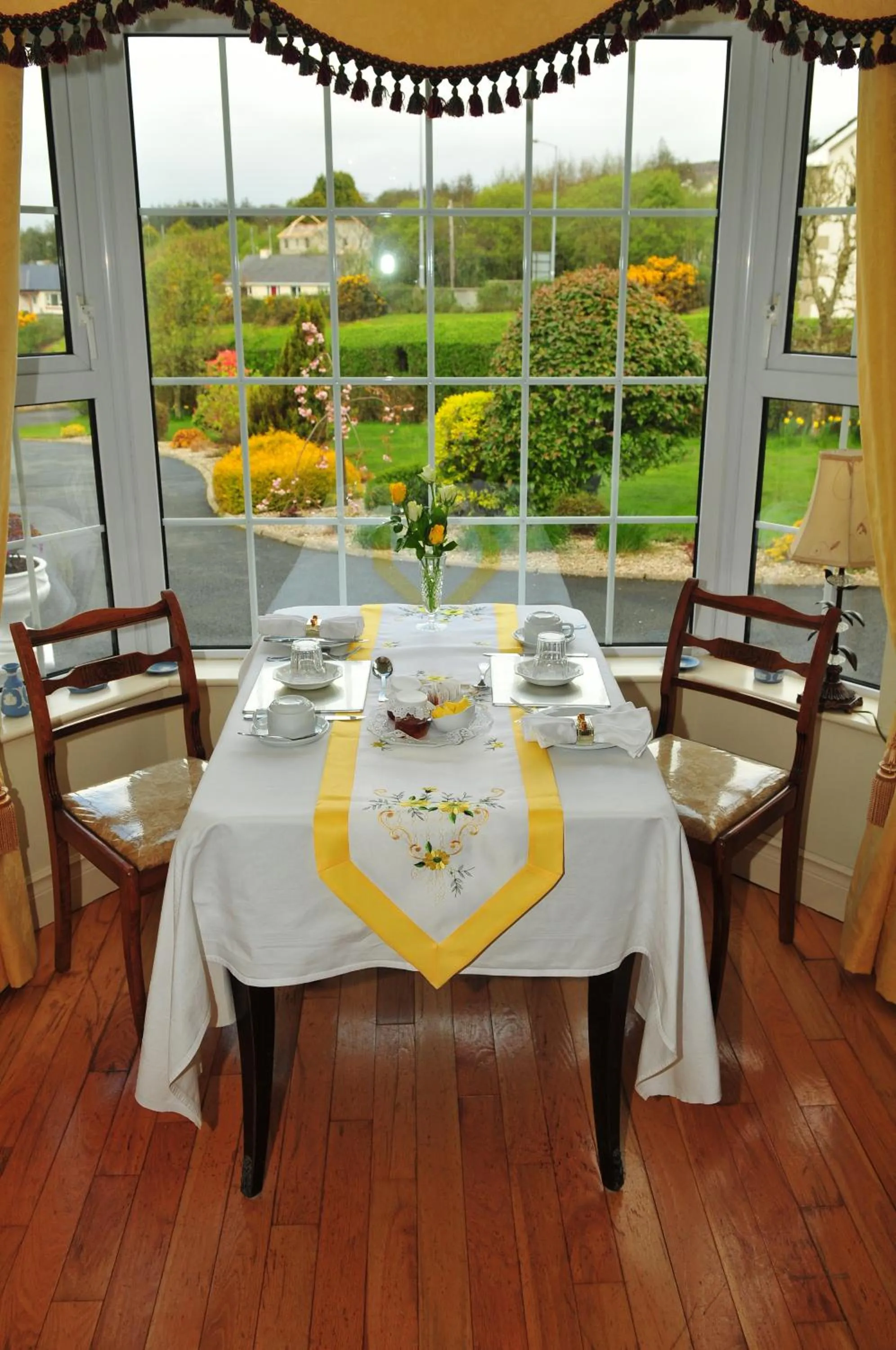 Dining area in Killererin House B&B