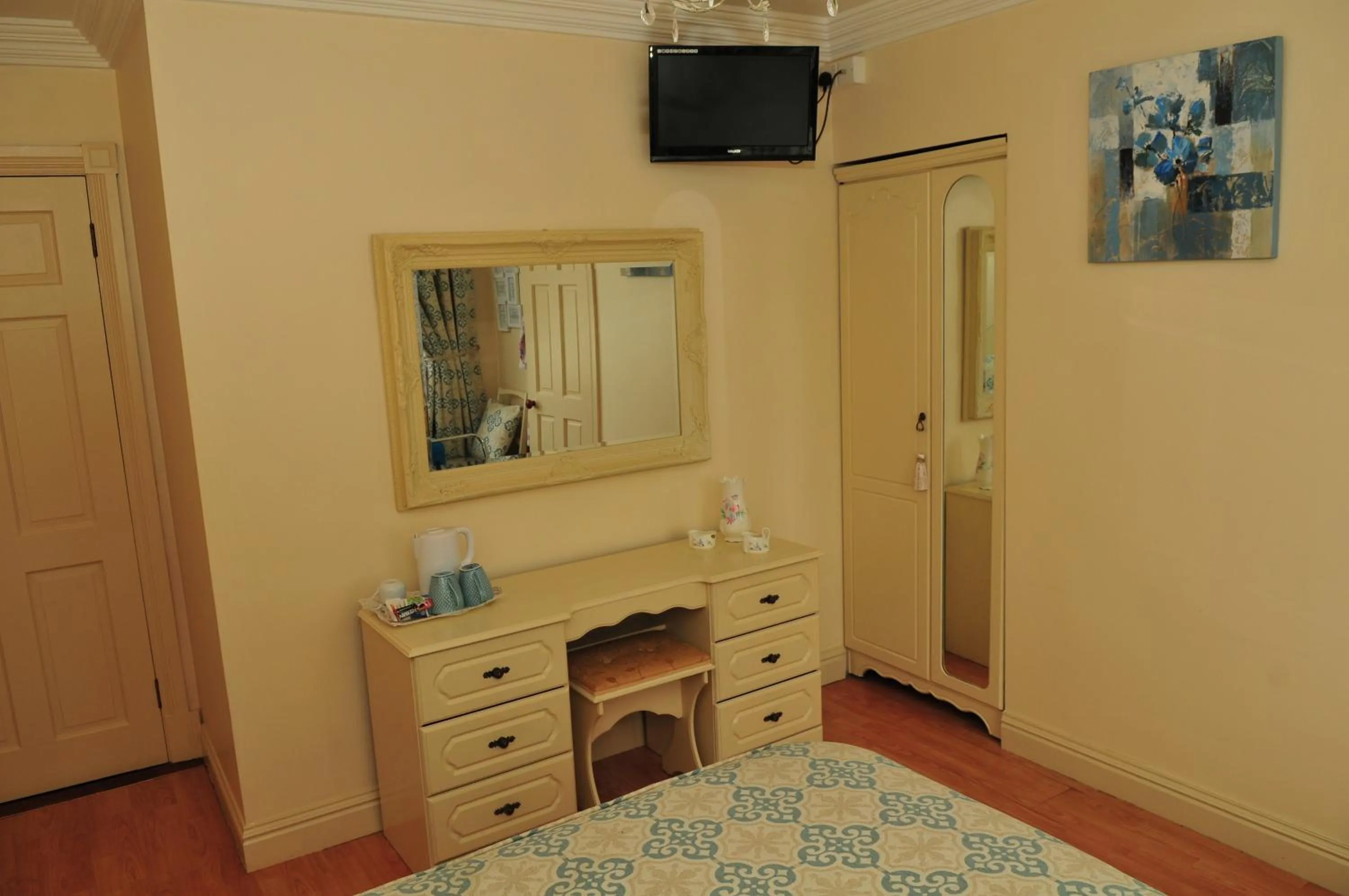 Bedroom in Killererin House B&B