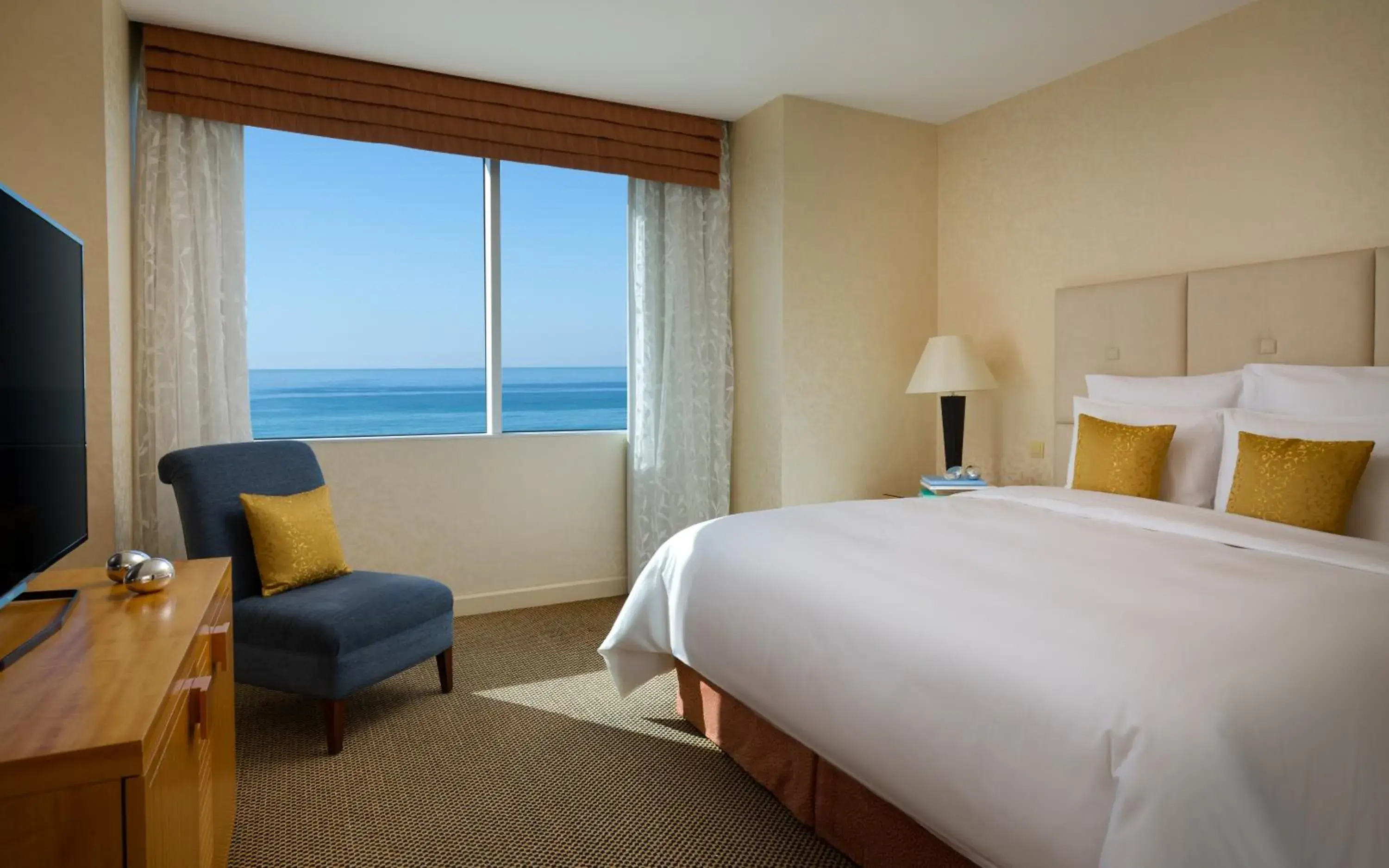 Superior Suite in Renaissance by Sulo Superior Suite in Renaissance by Sulo