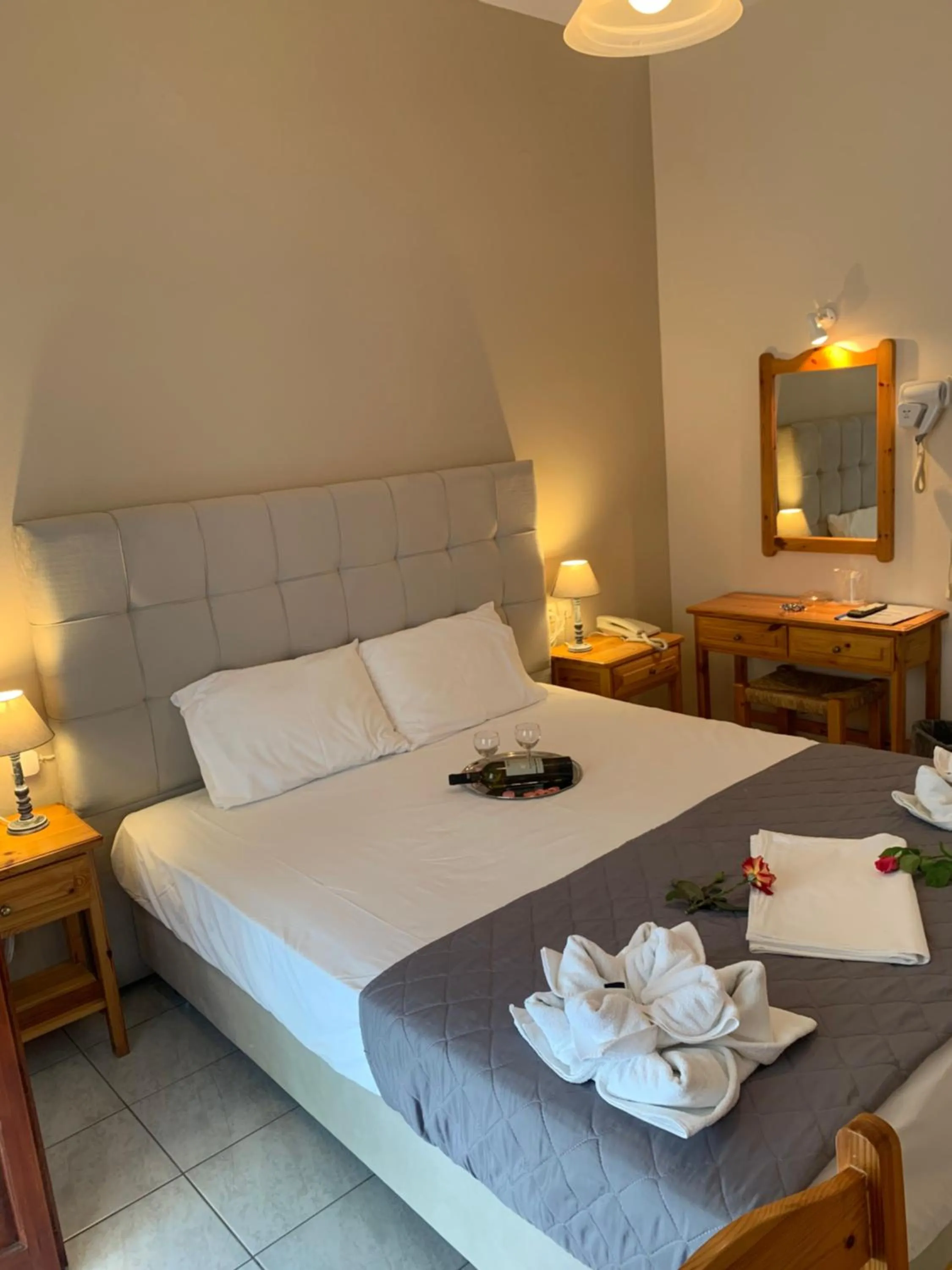 Bedroom, Bed in Hotel Eleana