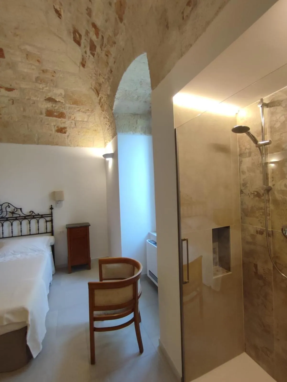 Bedroom, Bed in Villa Ostuni