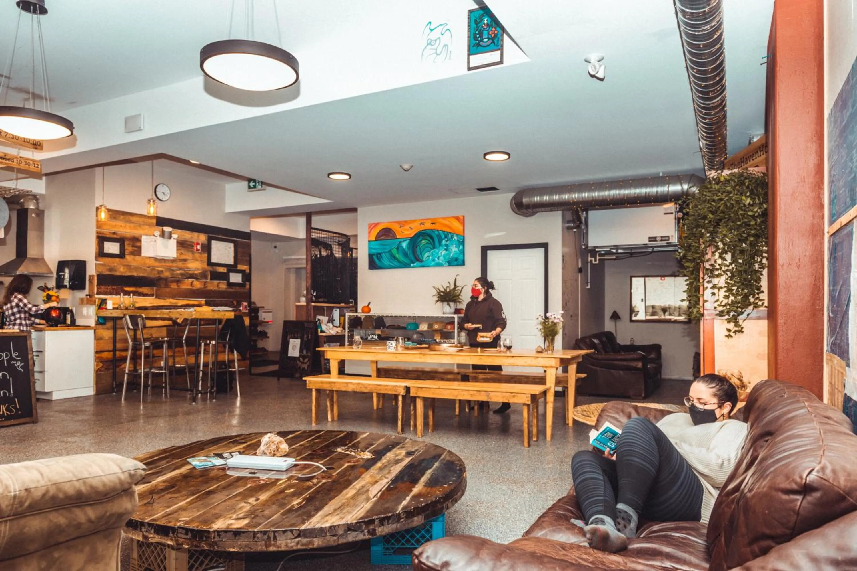 Communal lounge/ TV room in The Haven Hostel