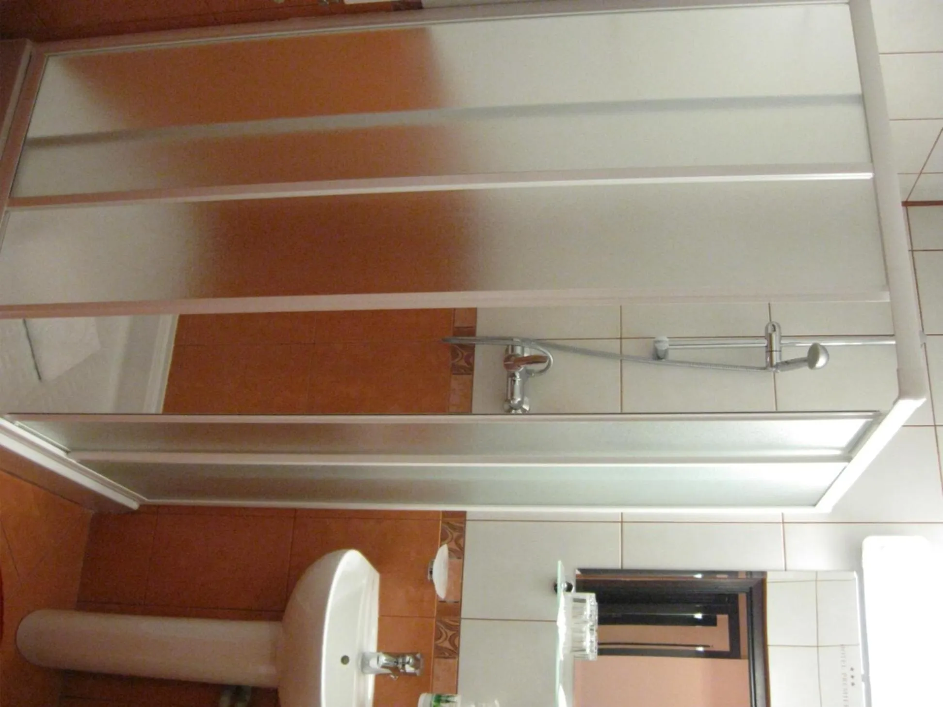 Bathroom in Hotel Premiere