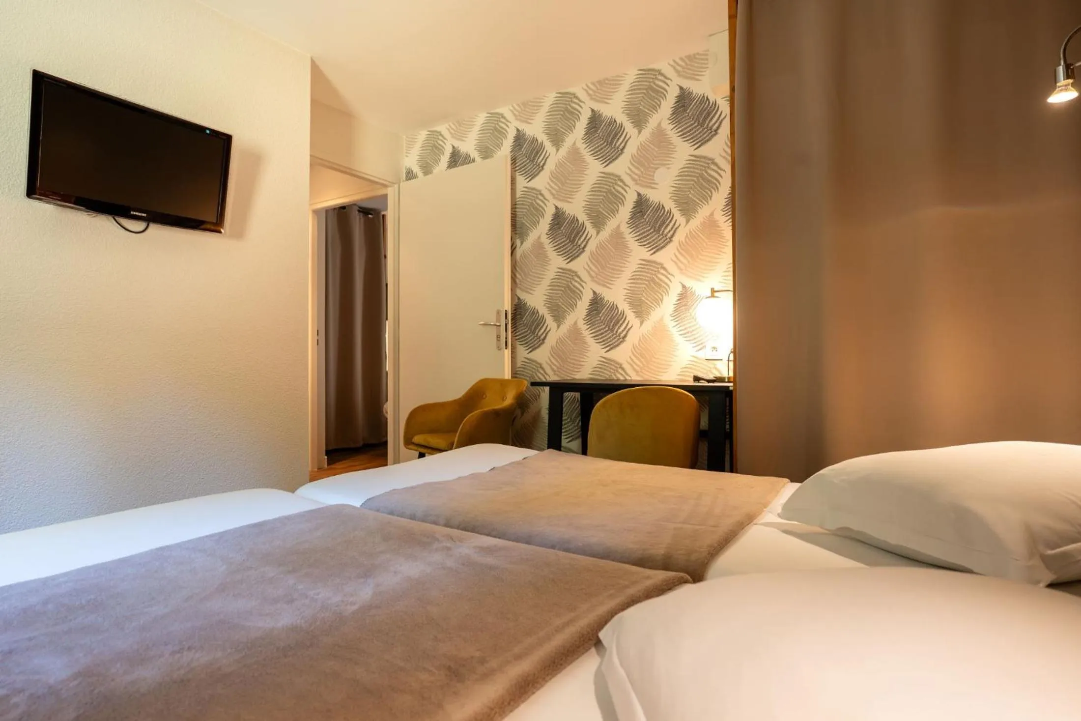 Bedroom, Bed in Le Pré du Lac