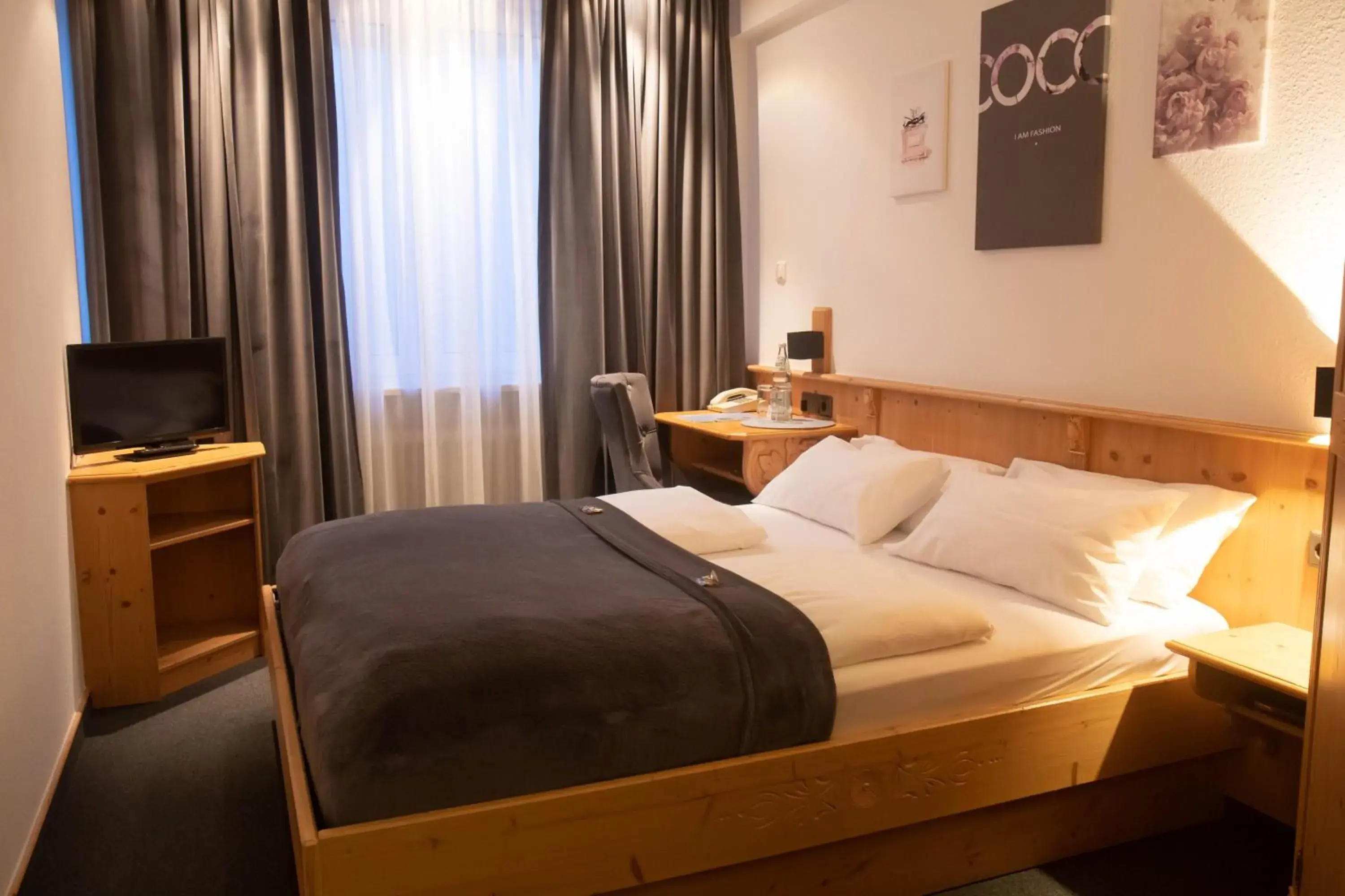 Standard Double Room - single occupancy in Hotel Stadtkrug Standard Double Room - single occupancy in Hotel Stadtkrug