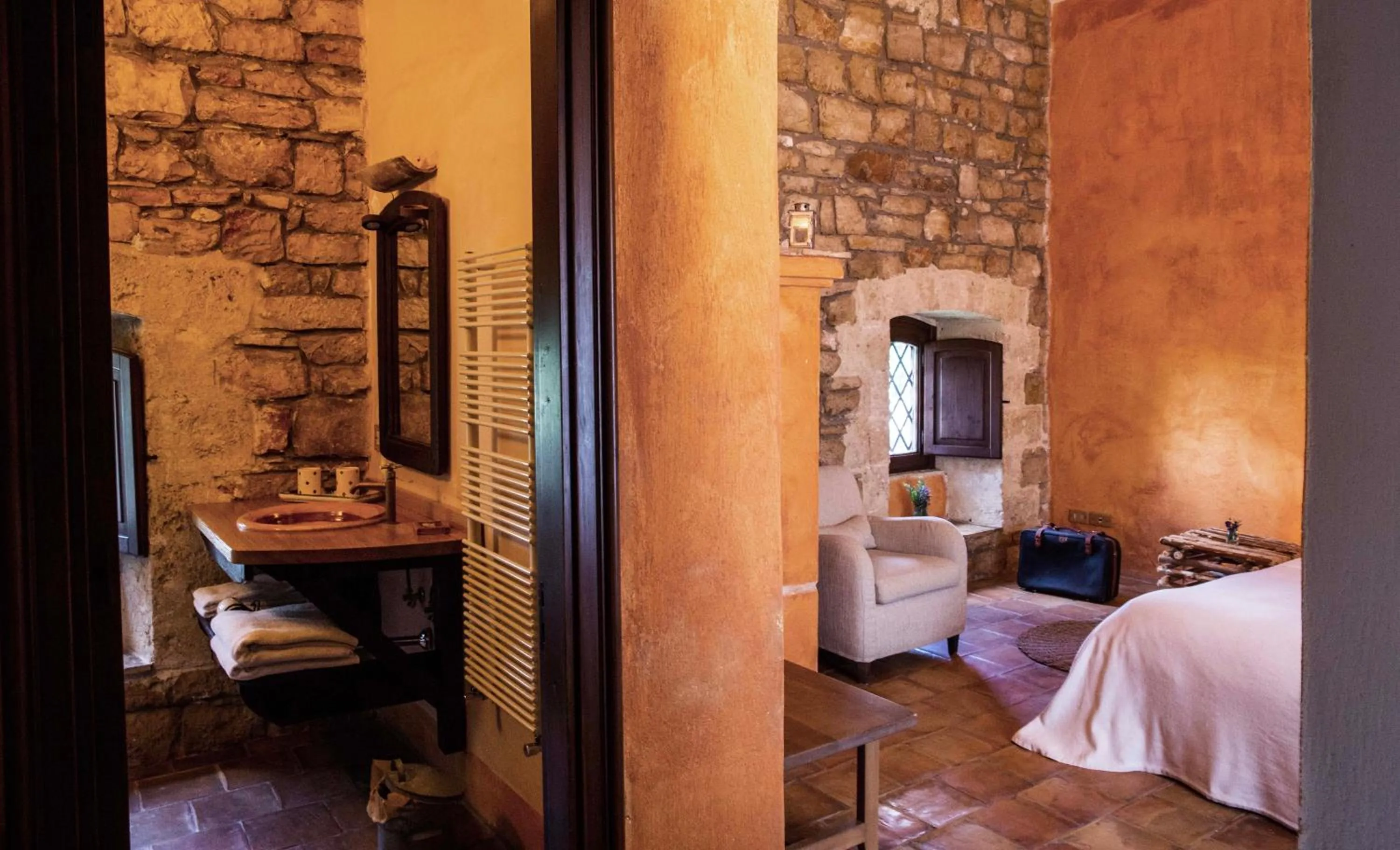 Bedroom in Lama Di Luna Biomasseria