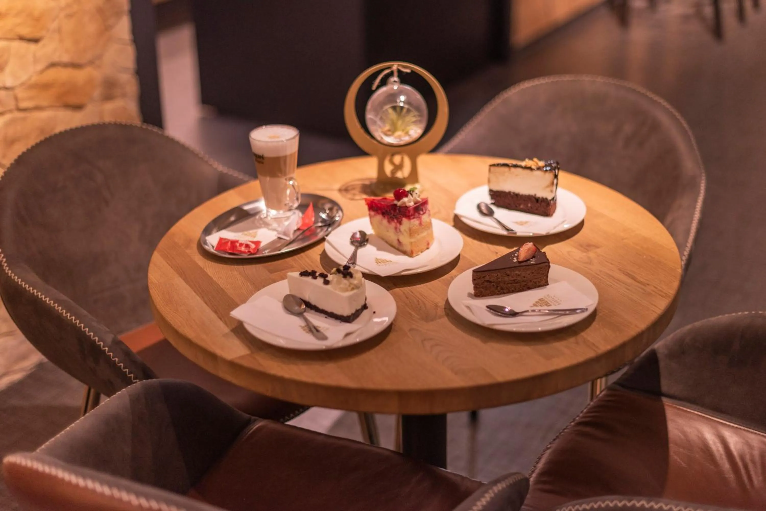 Food and drinks in Wellness Hotel Babylon