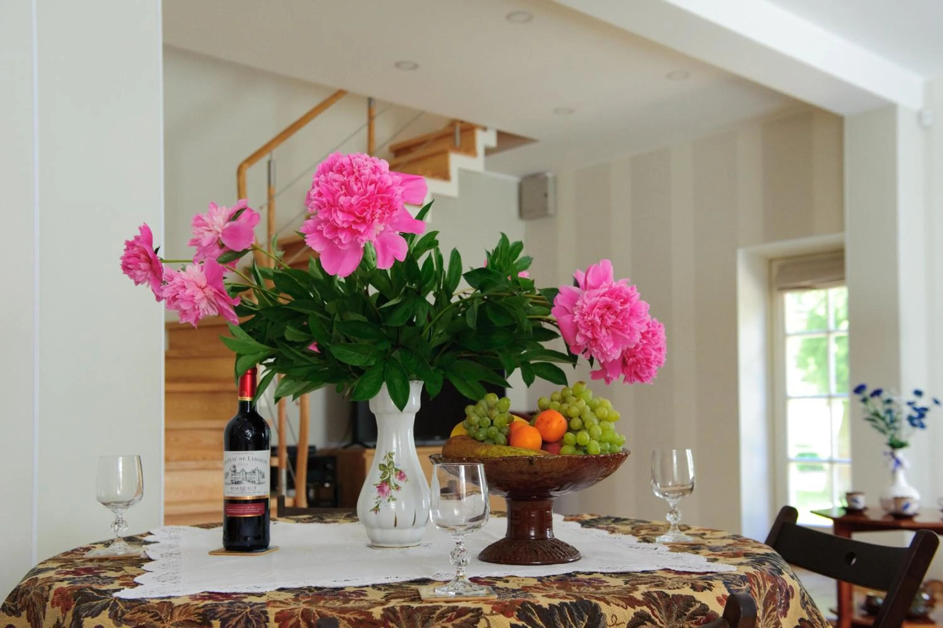 Seating area in Amber Coast & Sea