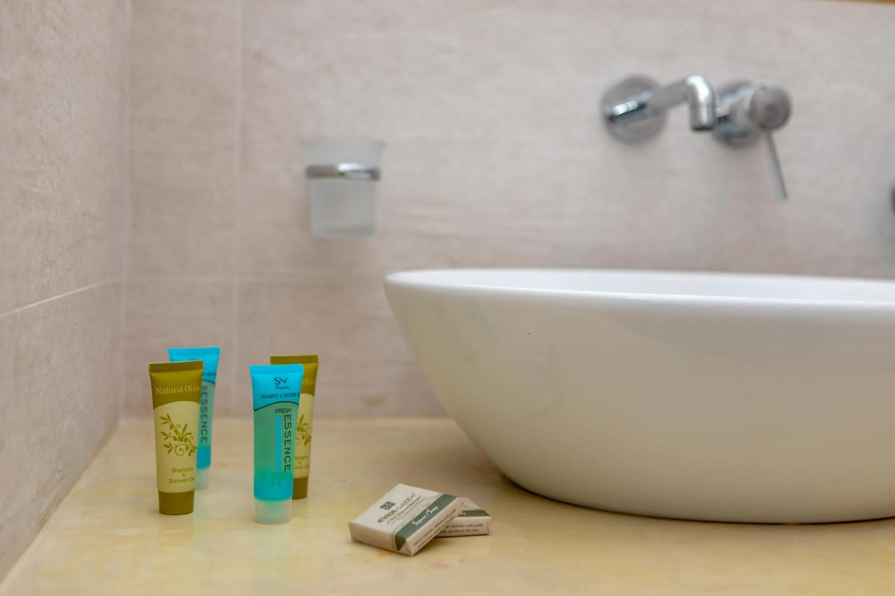 Naxos Illusion Nikos Verikokos