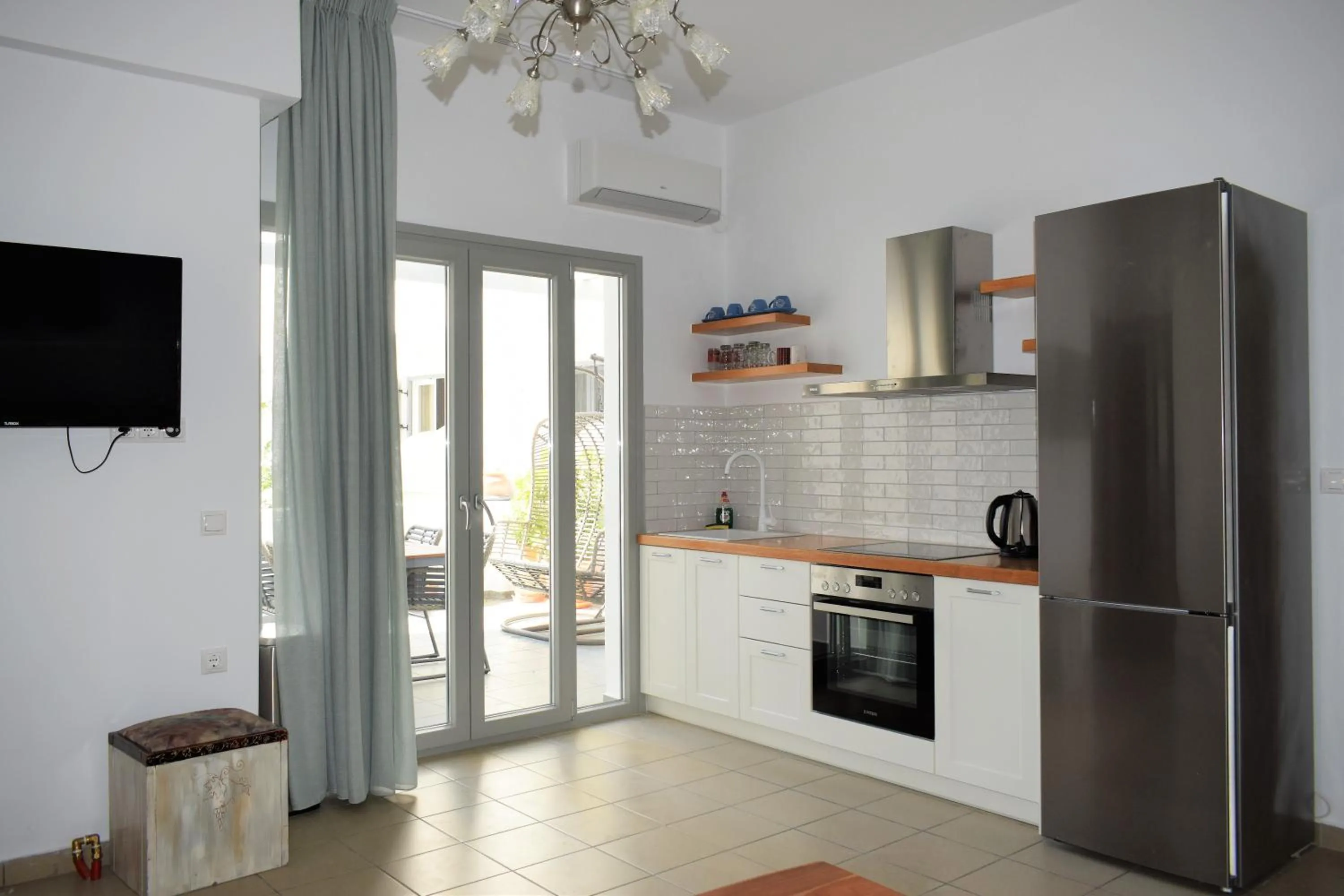 Naxos Illusion Nikos Verikokos