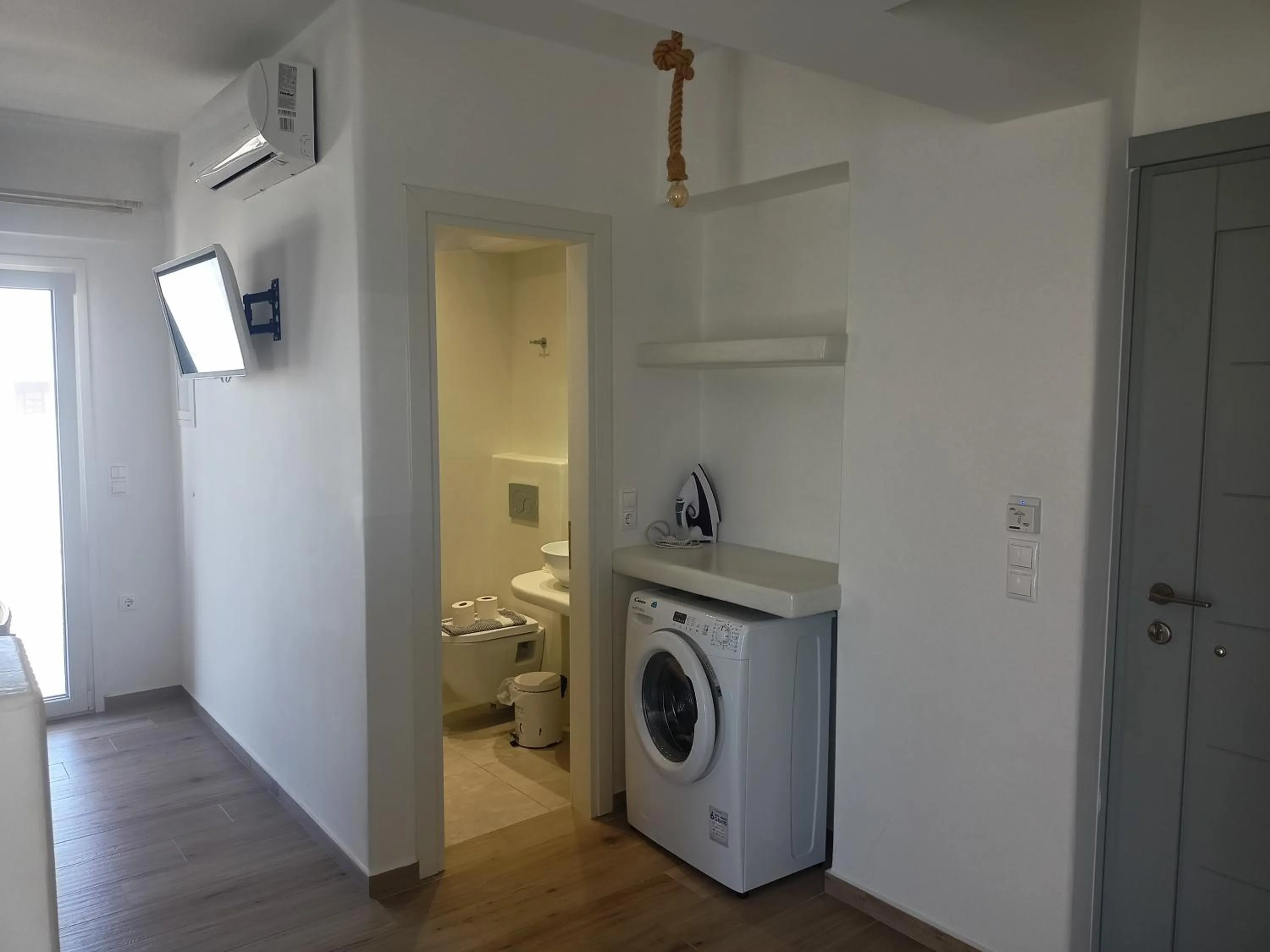 Naxos Illusion Nikos Verikokos