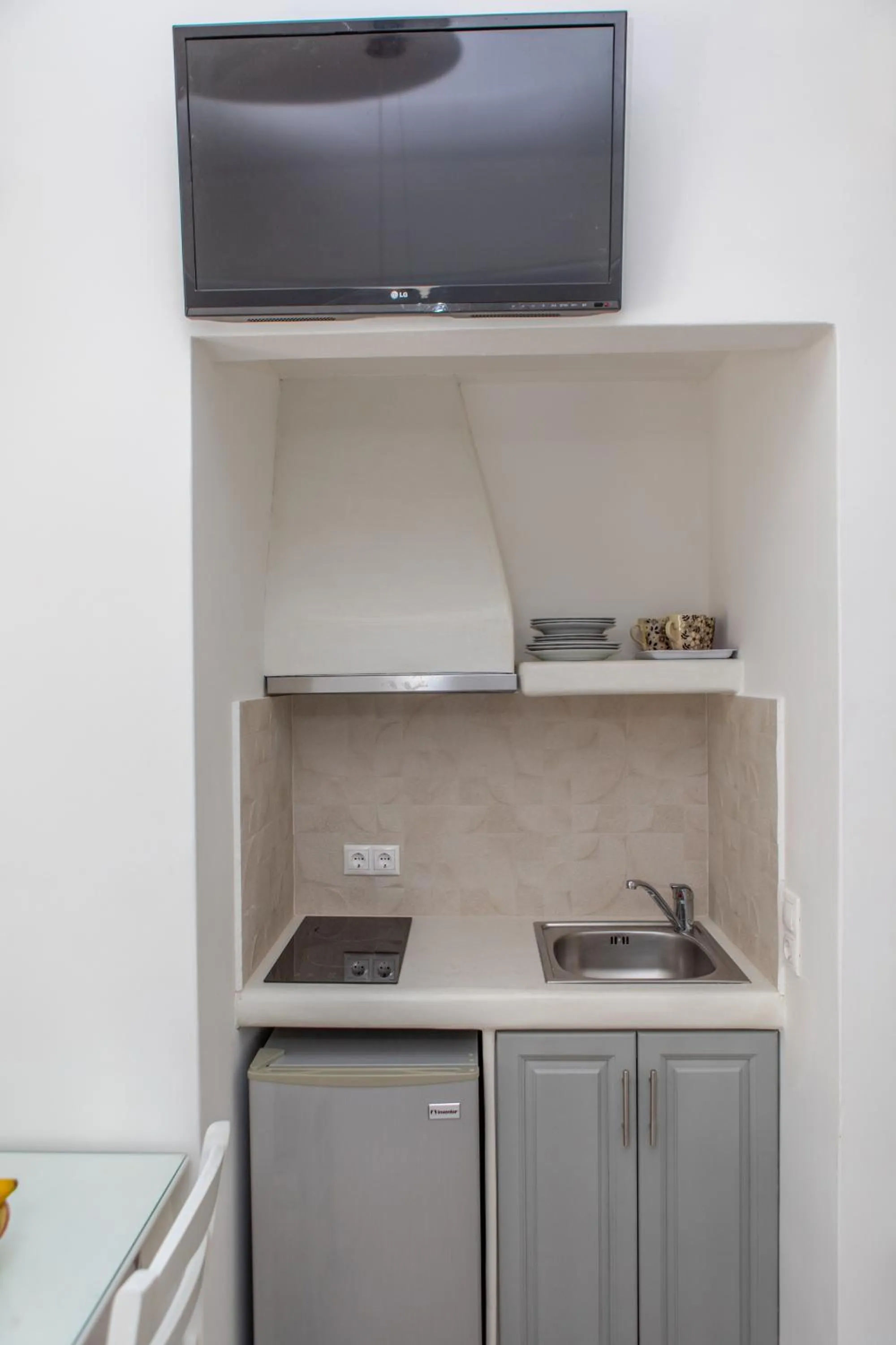 Naxos Illusion Nikos Verikokos