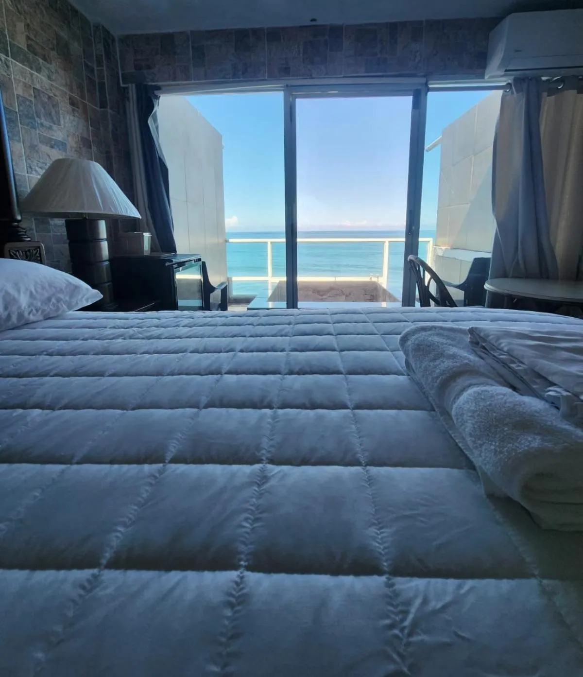 Bed in Hotel Colombus