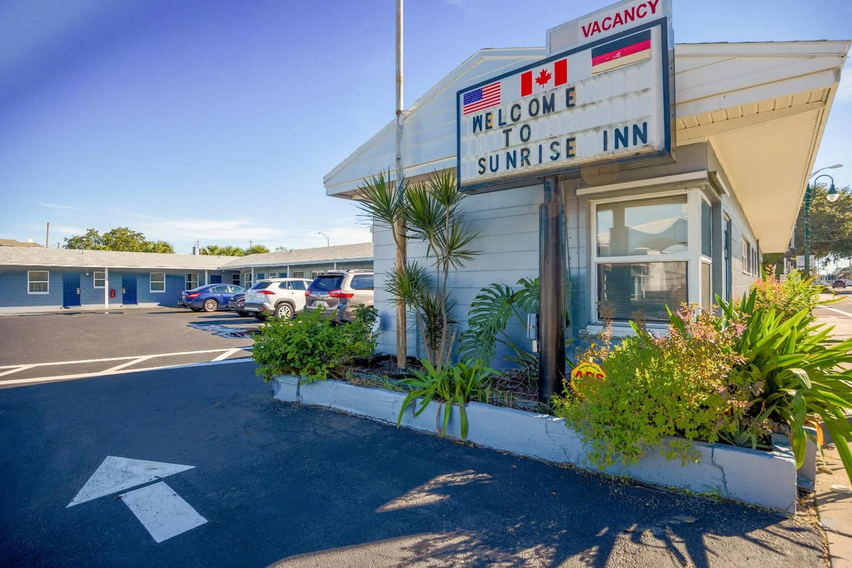 Facade/entrance in Sunrise Inn by OYO Titusville FL