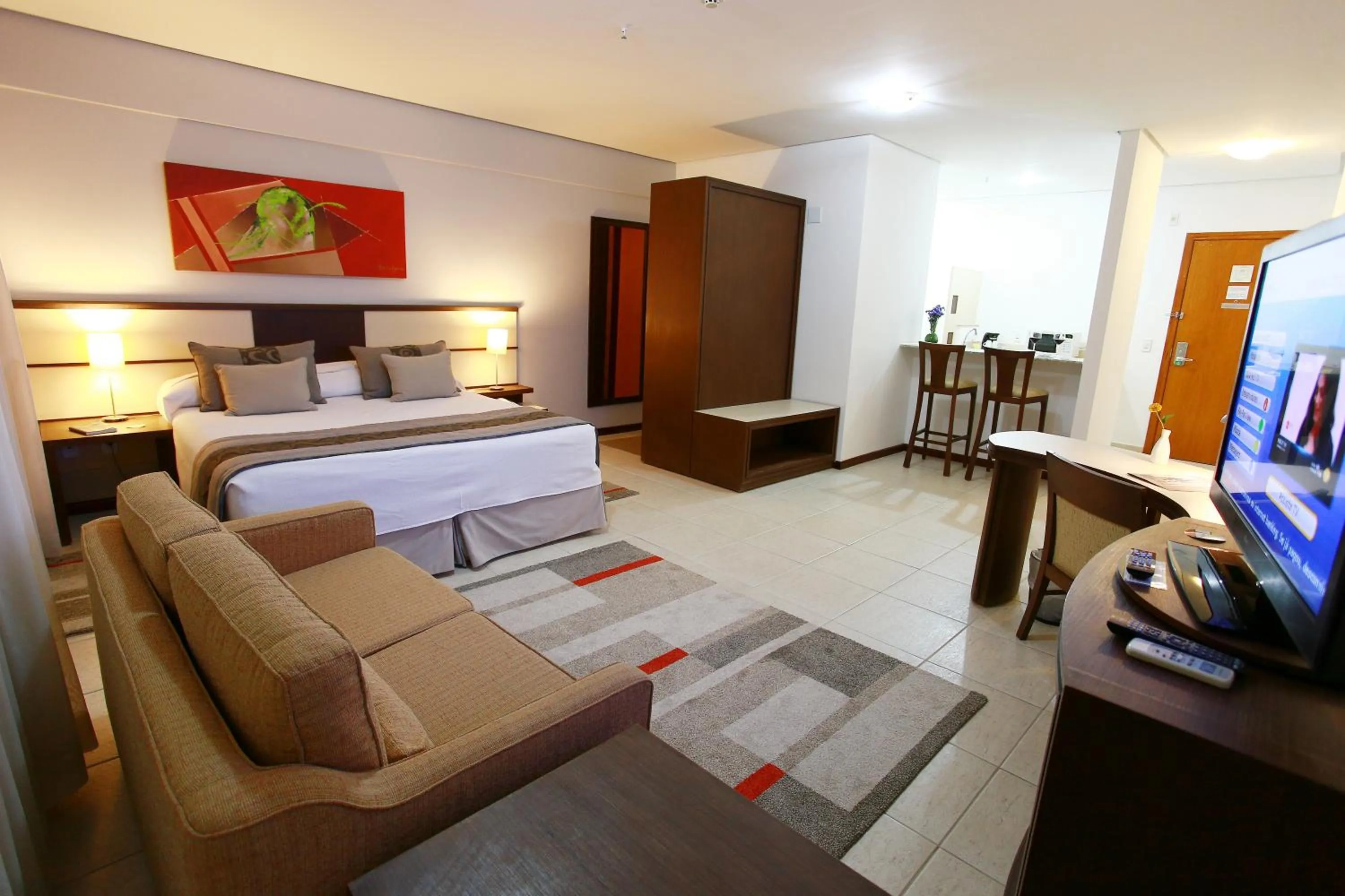 Photo of the whole room, Bed in Mondrian Suite Hotel