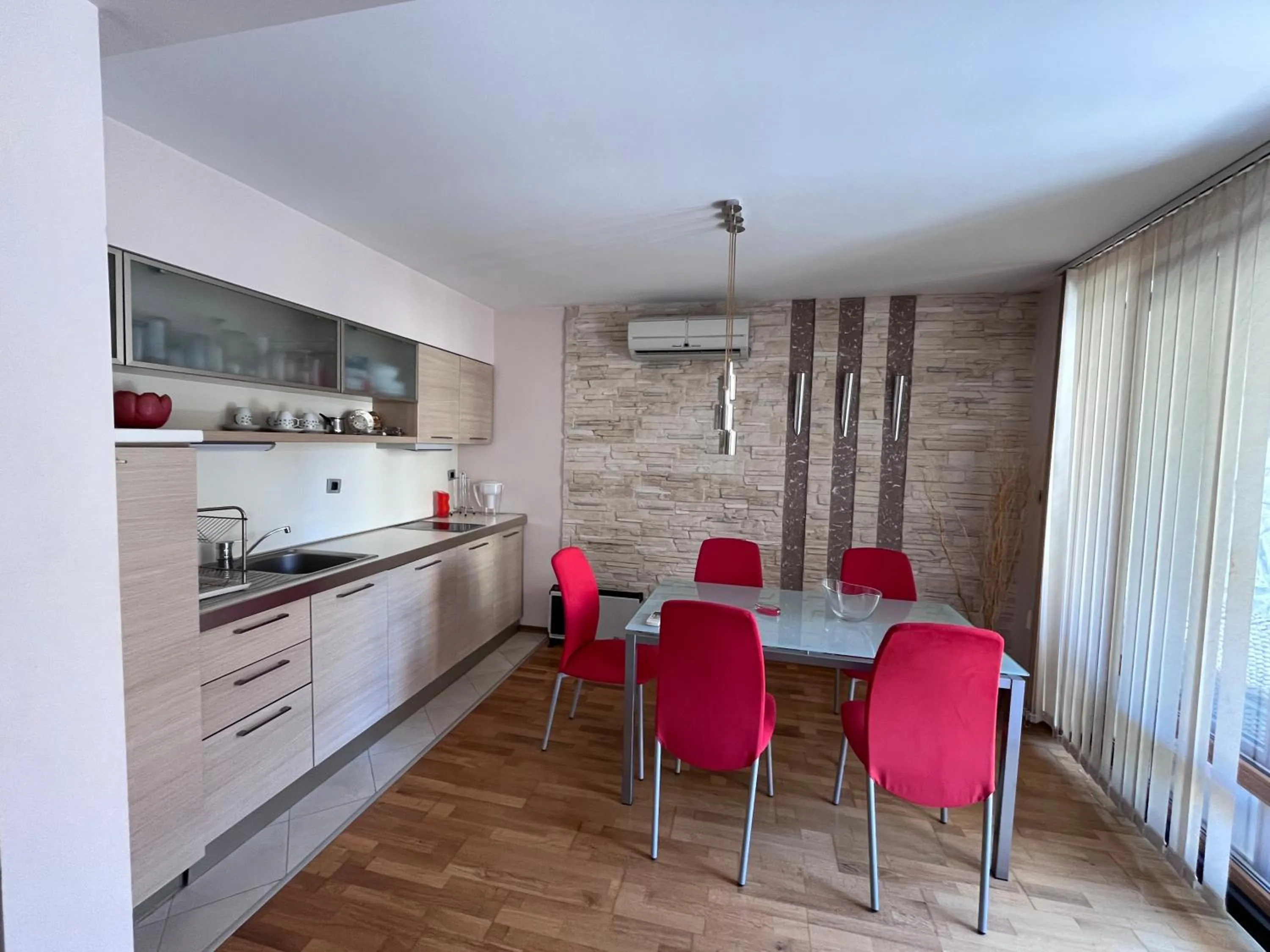 Kitchen or kitchenette in Kavaler Hotel