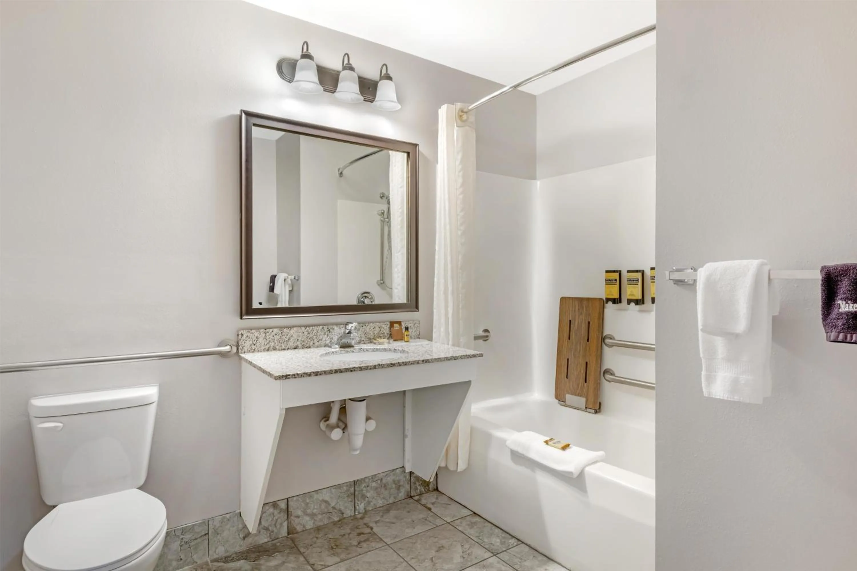 Bathroom in Best Western Plus Eau Claire Conference Center