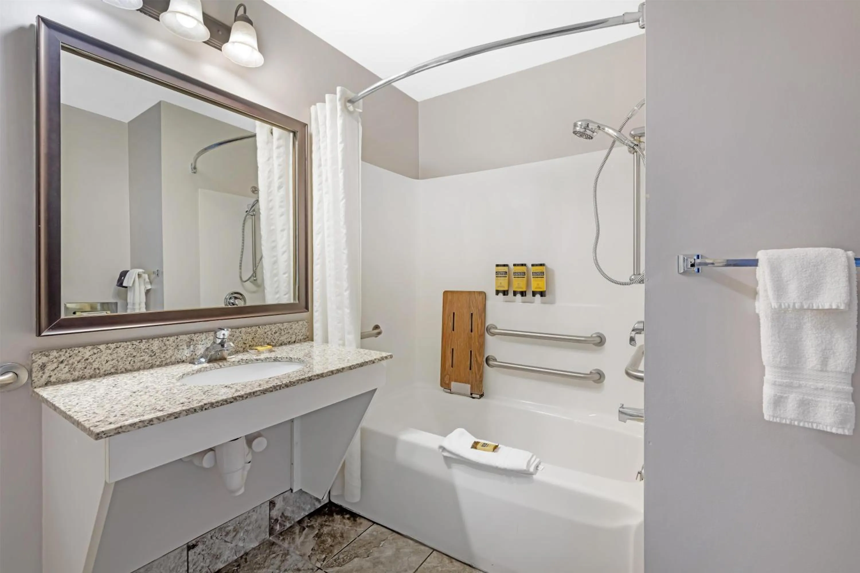 Bathroom in Best Western Plus Eau Claire Conference Center