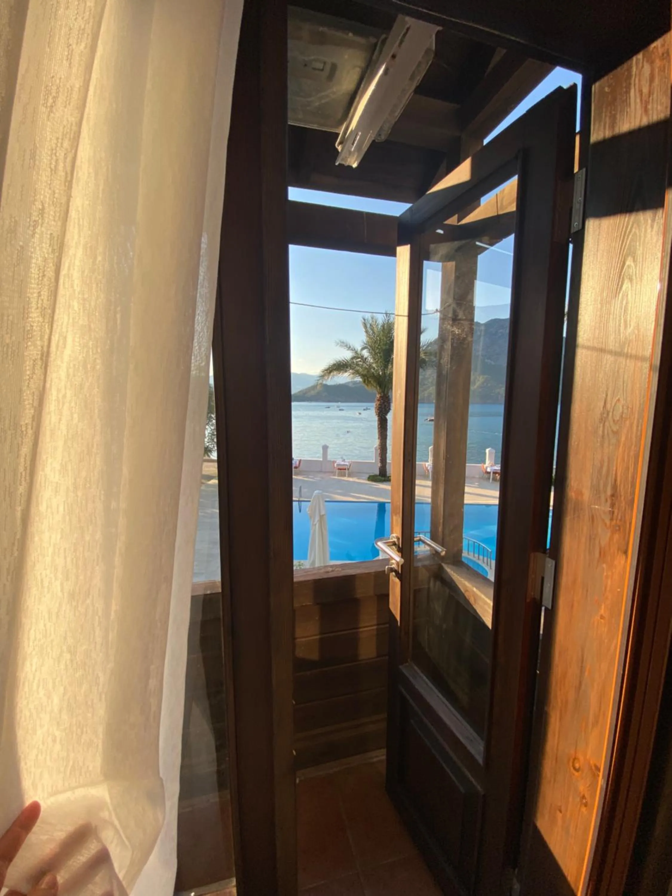 Sea view in Ford Hotel