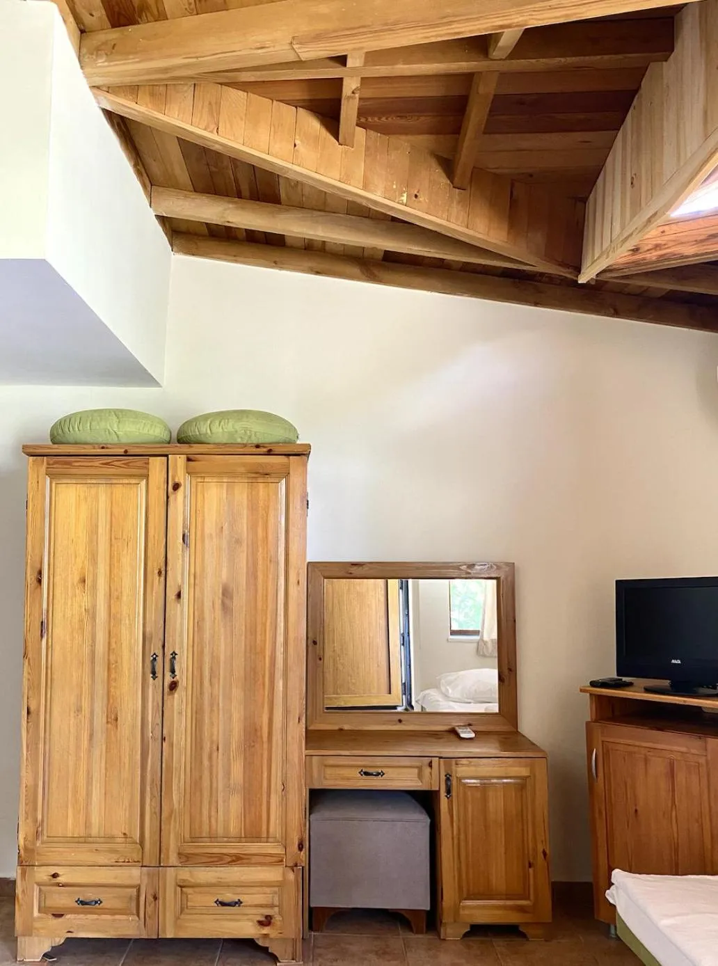 TV and multimedia in Ford Hotel