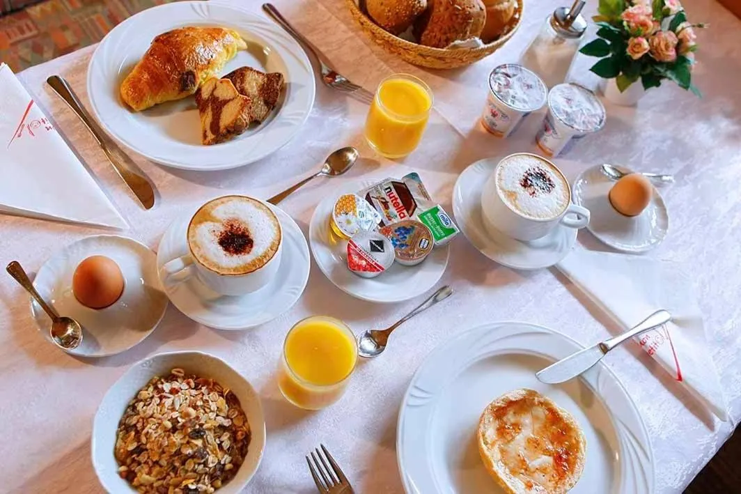 Food and drinks in Hotel Garni Morene