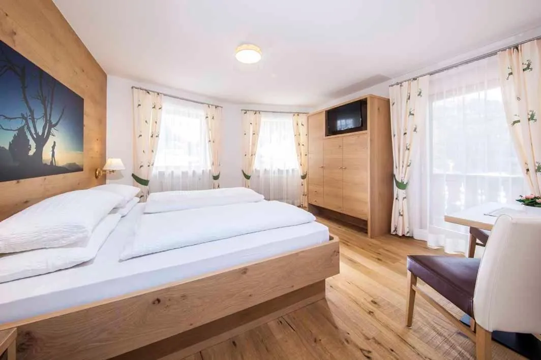 Bed in Hotel Garni Morene