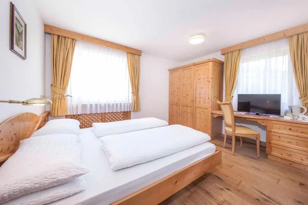 Bed in Hotel Garni Morene