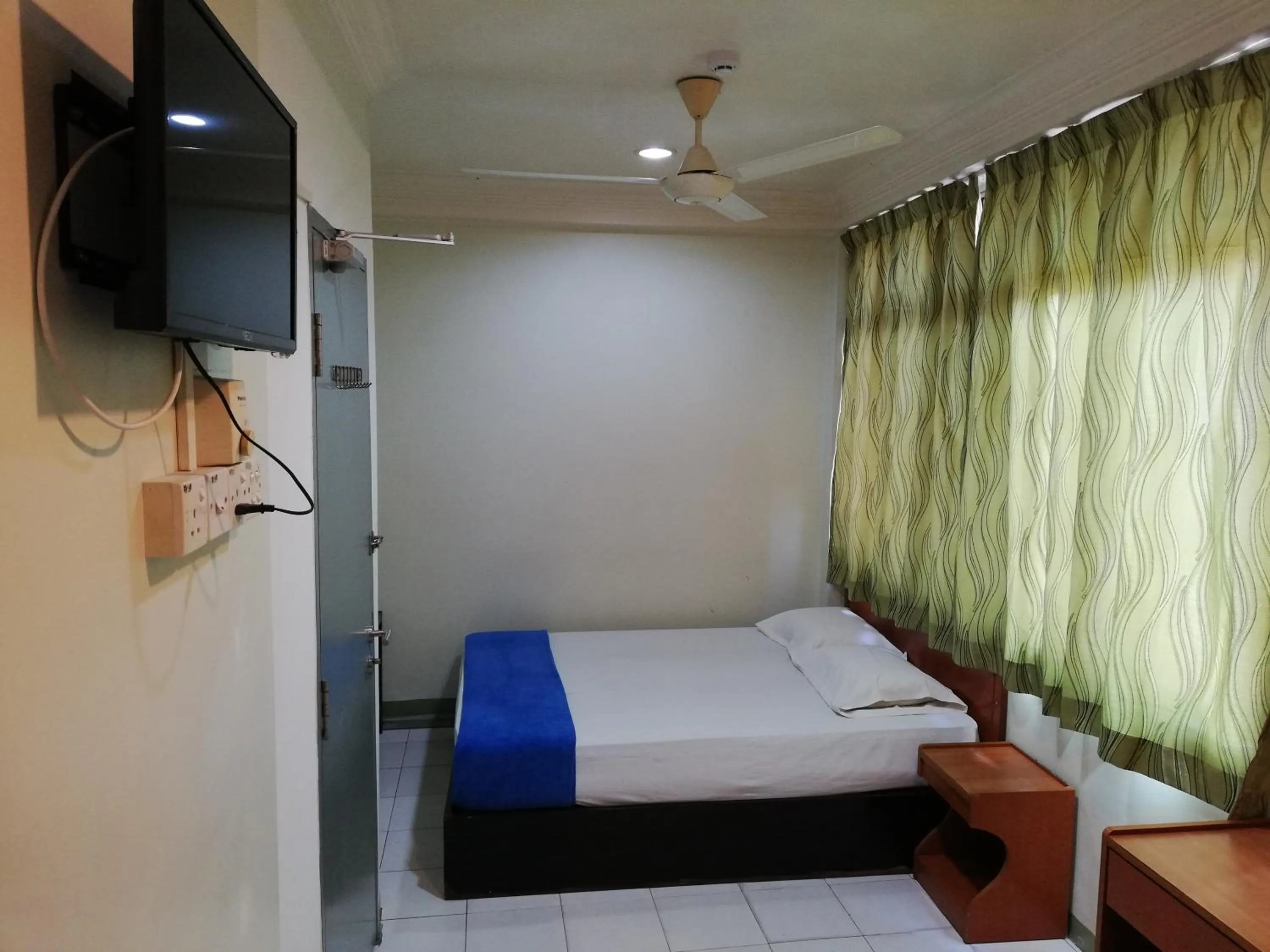 Bed in Sri Gate Hotel