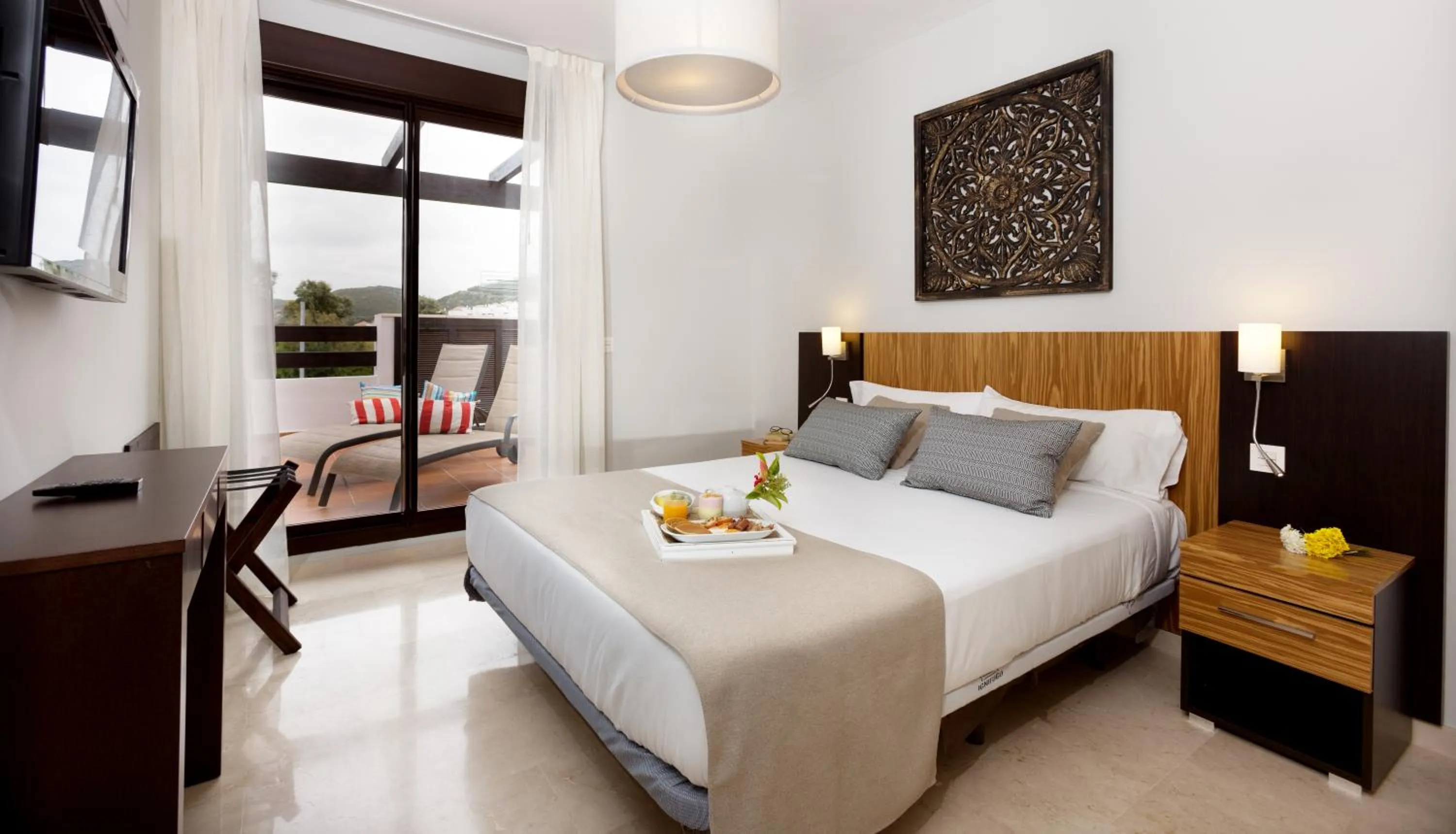 Bed in Ona Valle Romano Golf & Resort