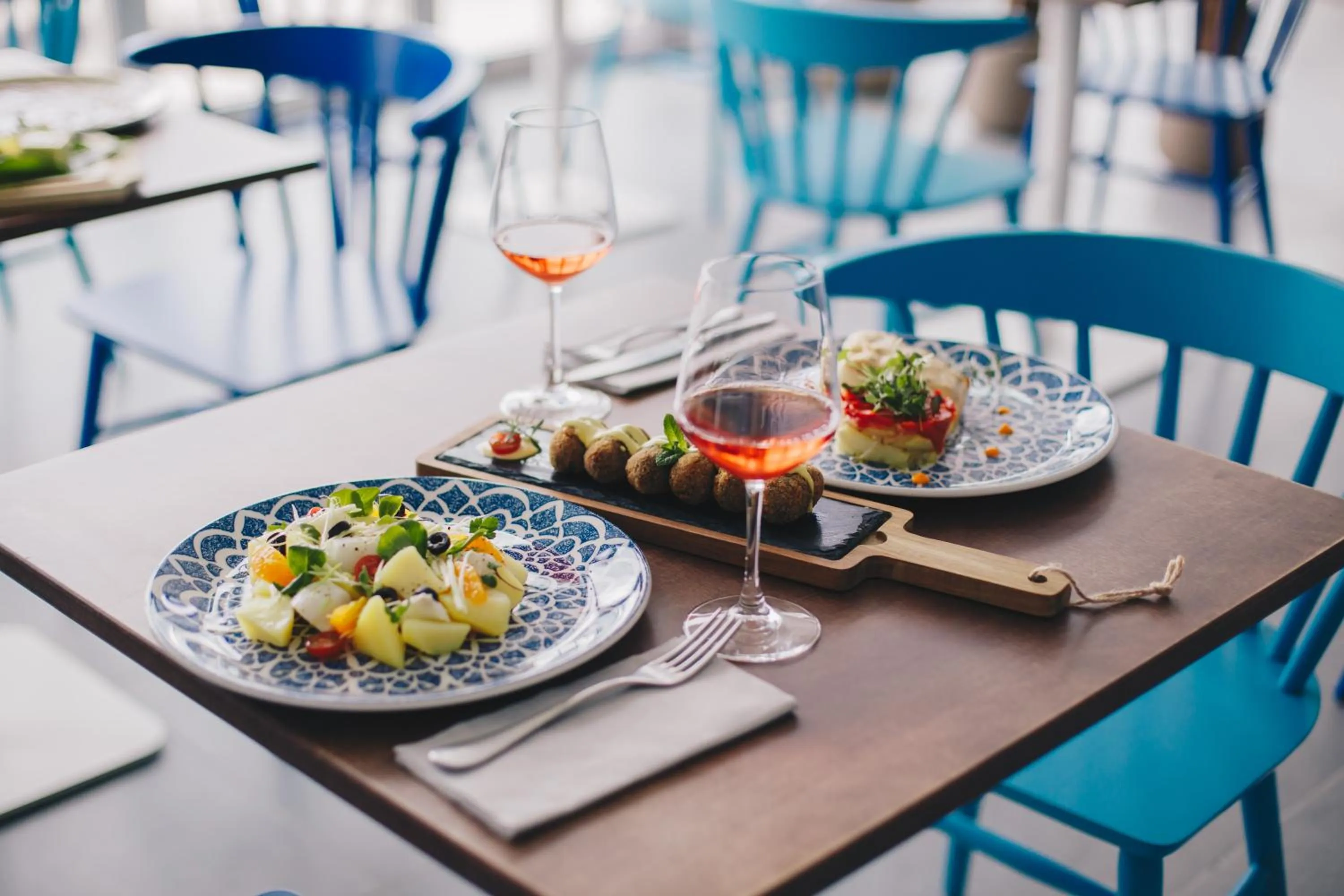 Restaurant/places to eat in Ona Valle Romano Golf & Resort