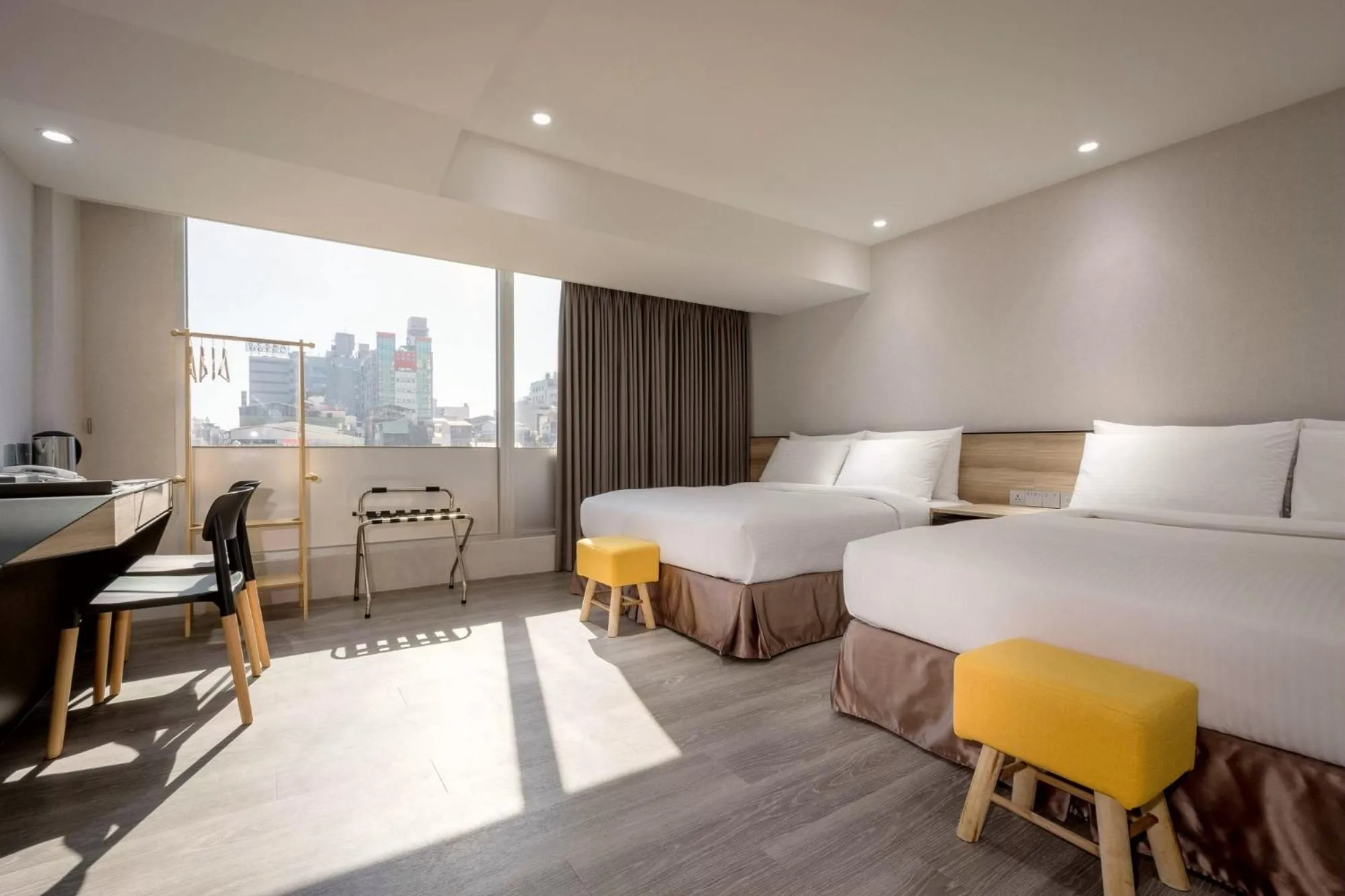 Photo of the whole room, Bed in D D Hotel