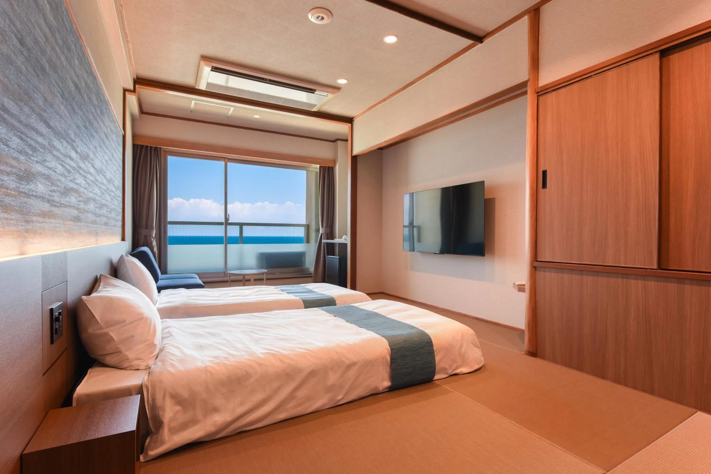 Photo of the whole room in Kaike Seaside Hotel