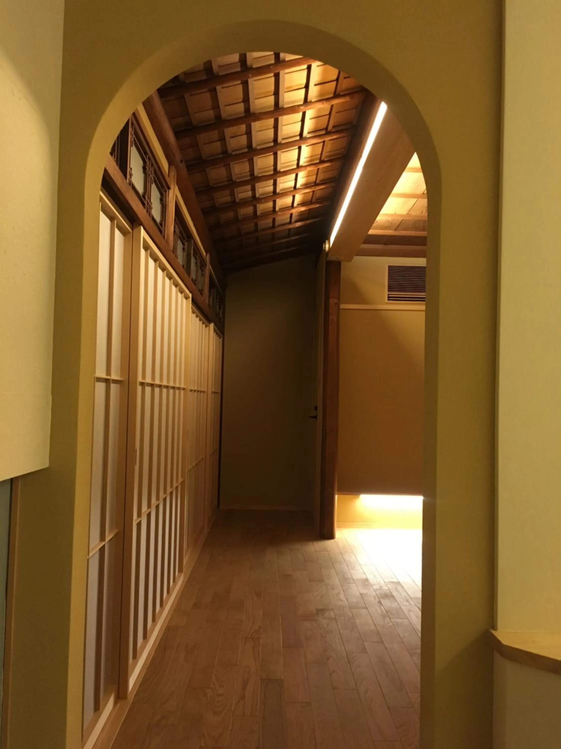 Living room in ShikiShiki Shinra