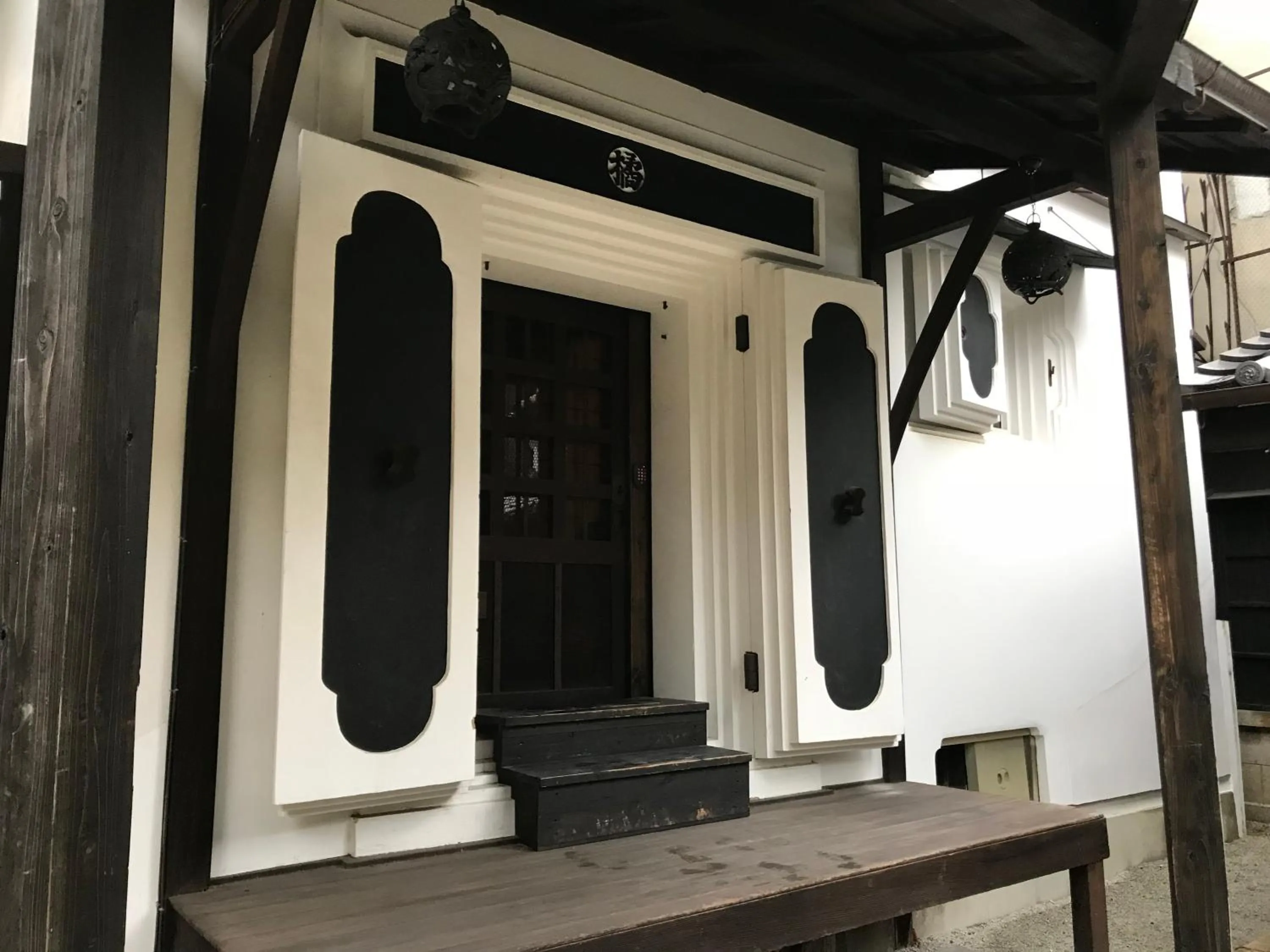 Facade/entrance in ShikiShiki Shinra