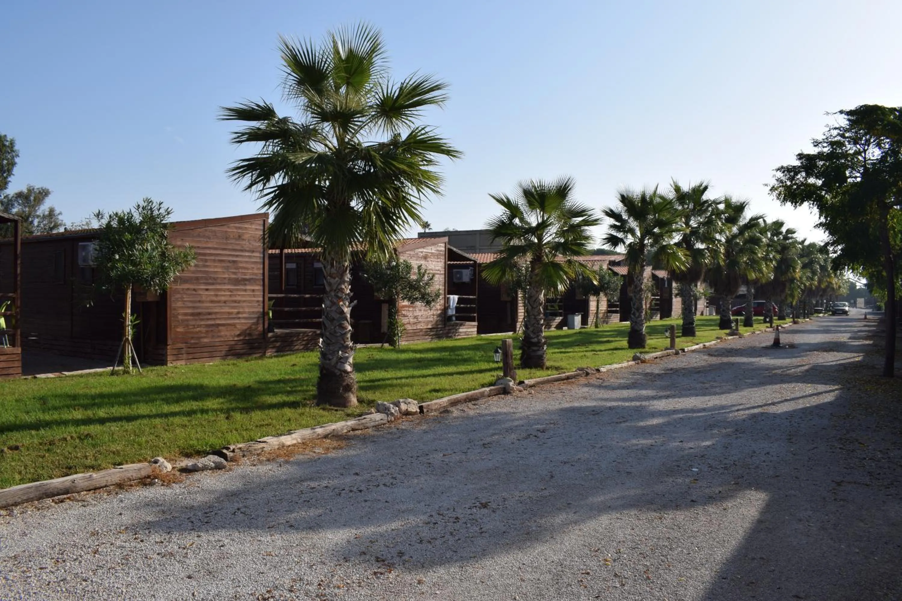 Property building in Bungalows Park Albufera