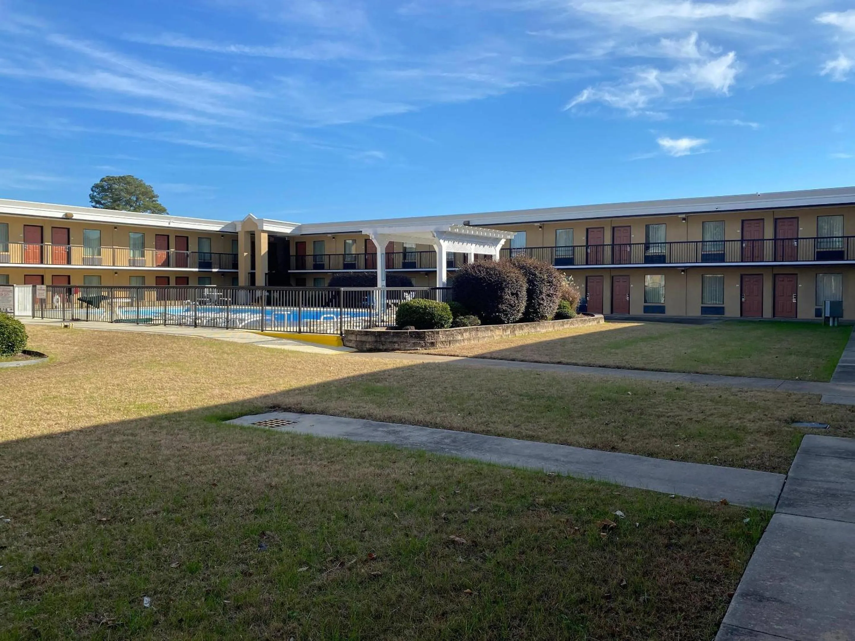 Property building in Quality Inn Elizabeth City near University