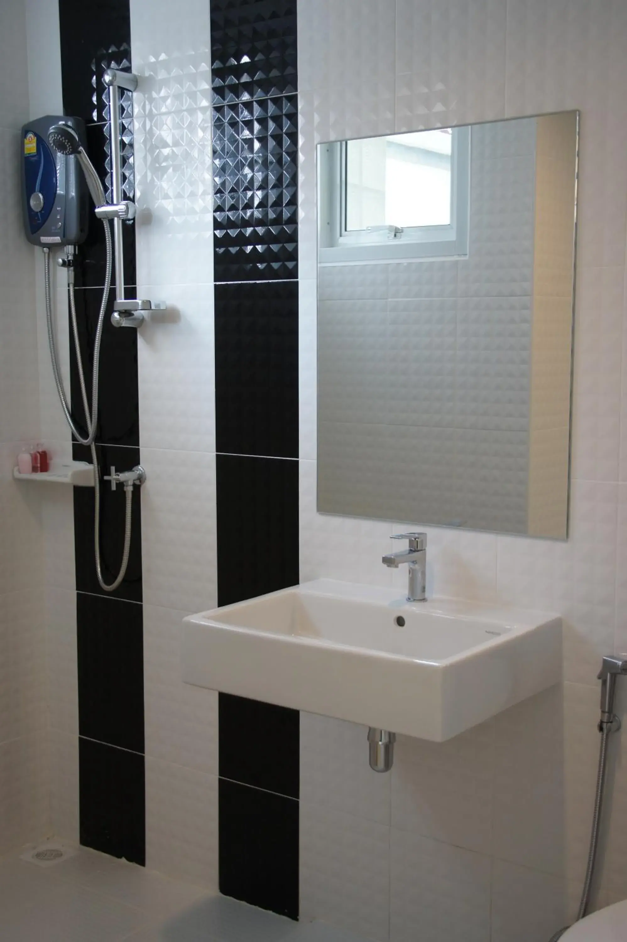 H12, The Stylish Apartment H12, The Stylish Apartment