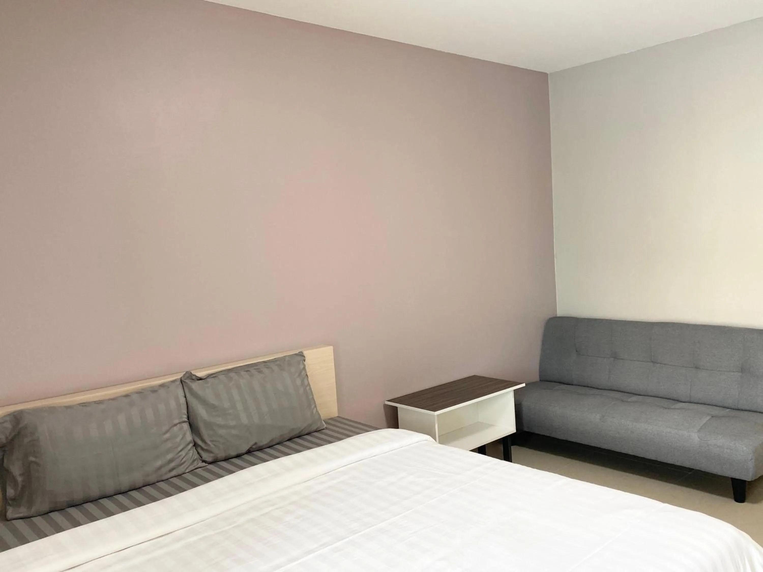 Bed in H12, The Stylish Apartment