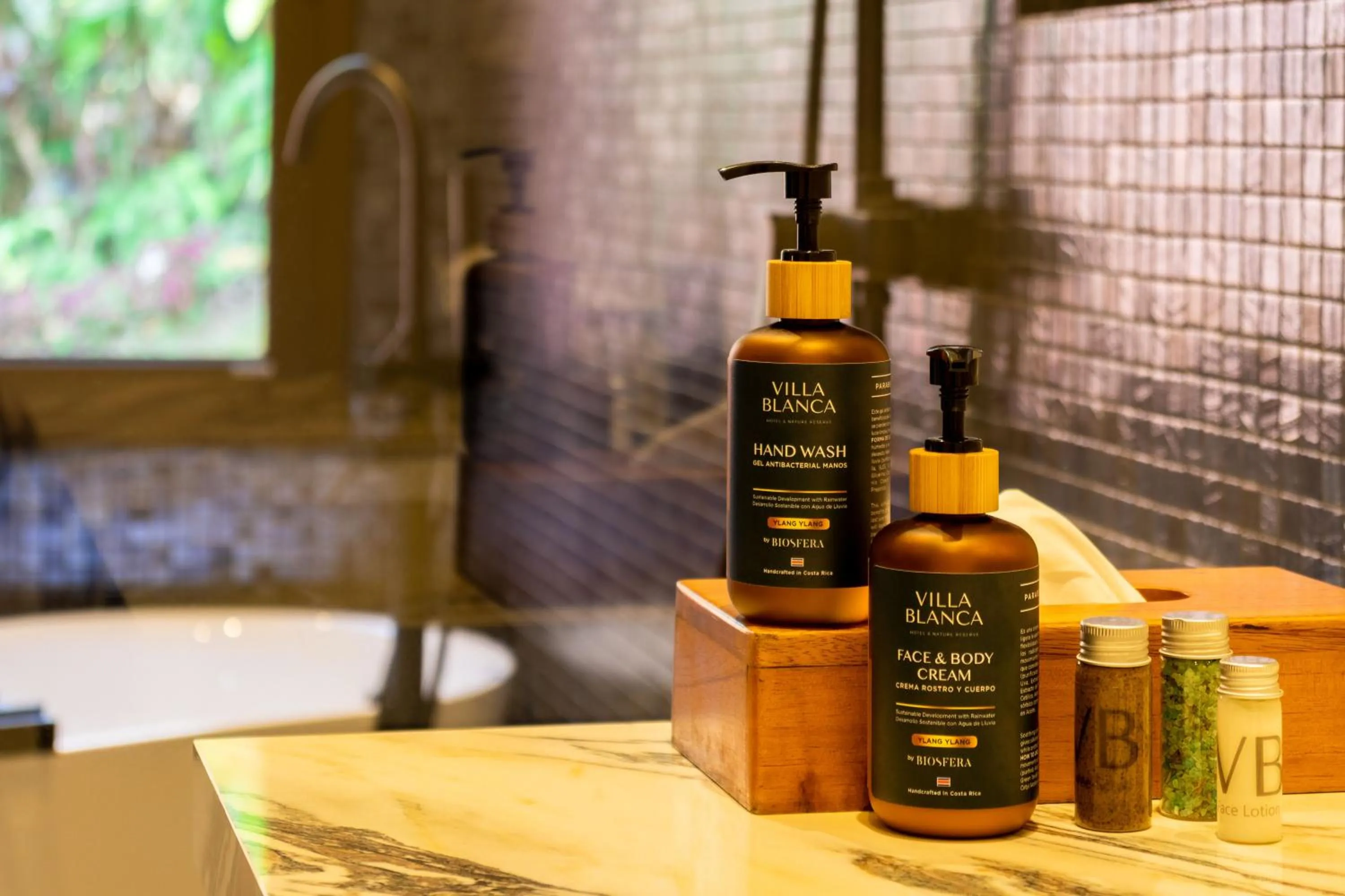 Bathroom in Villa Blanca Cloud Forest Hotel & Retreat