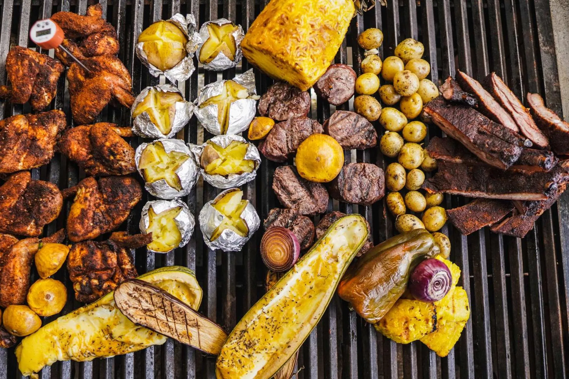 BBQ facilities in Villa Blanca Cloud Forest Hotel & Retreat