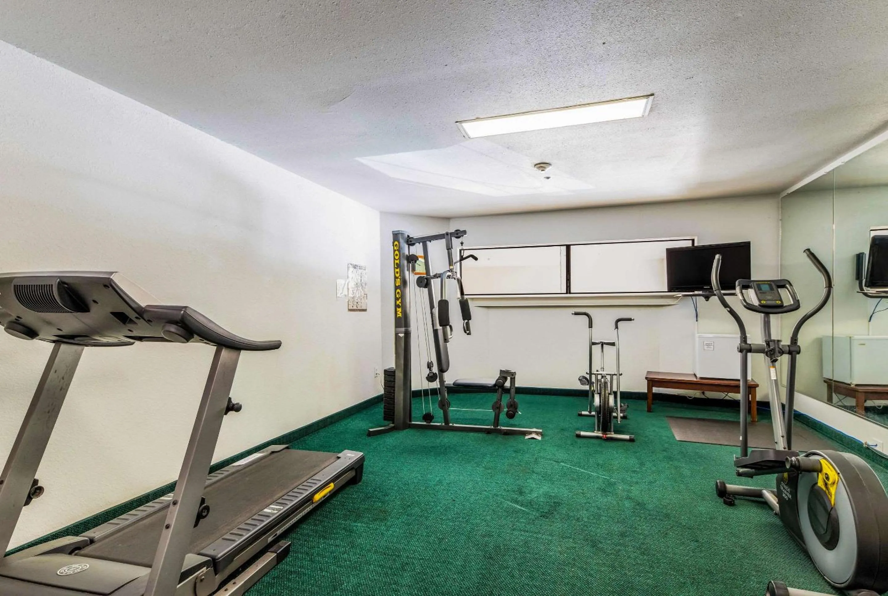 Fitness centre/facilities in Rodeway Inn Decatur