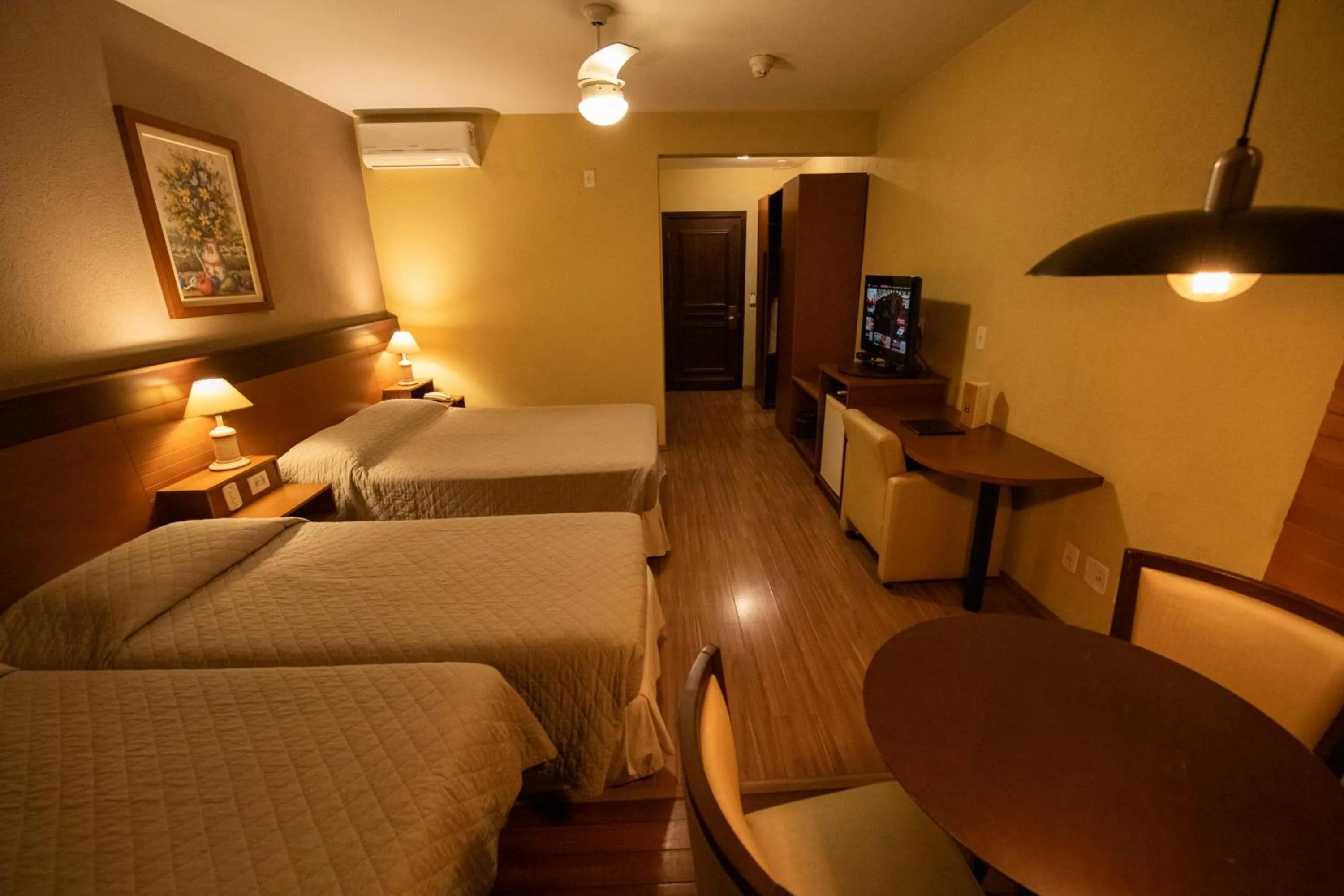 Bed in Hotel Serra Nevada