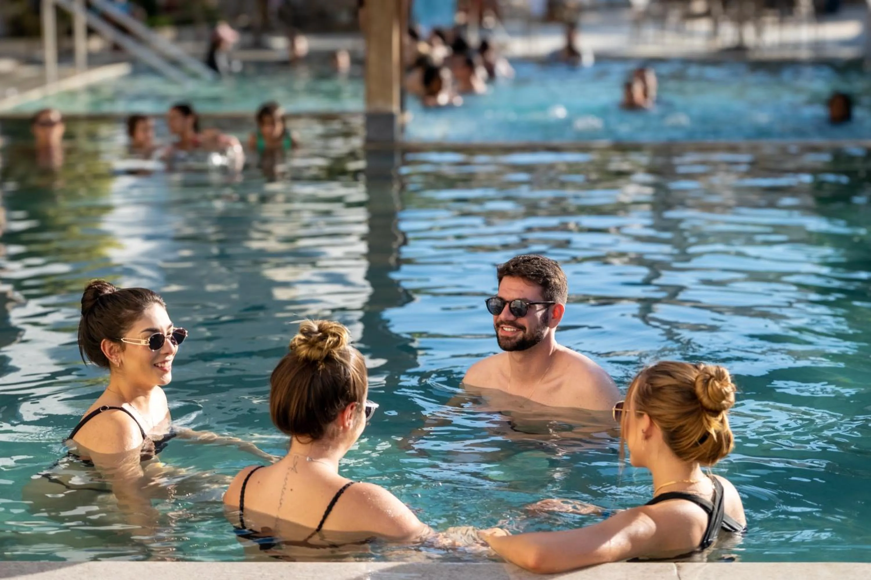 Swimming pool in Hotel Morada do Sol